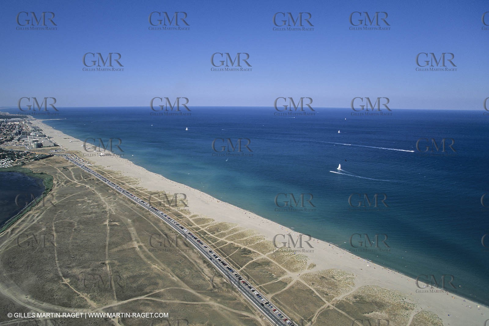 Entre Cannet en Roussillon et Saint-Cyprien (FRA,66)