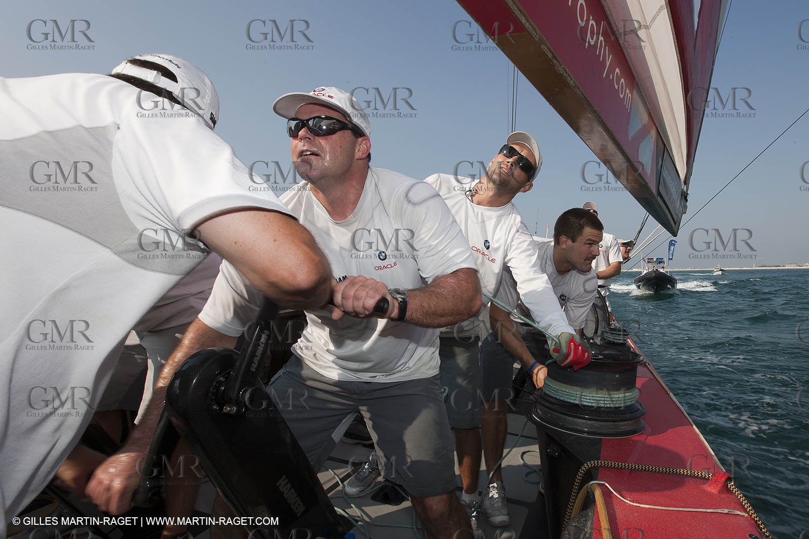 14 11 2010 - Dubai (UAE) - Dubai Louis Vuitton Trophy -  BMW ORACLE Racing - Training - Onboard Vs All 4 one