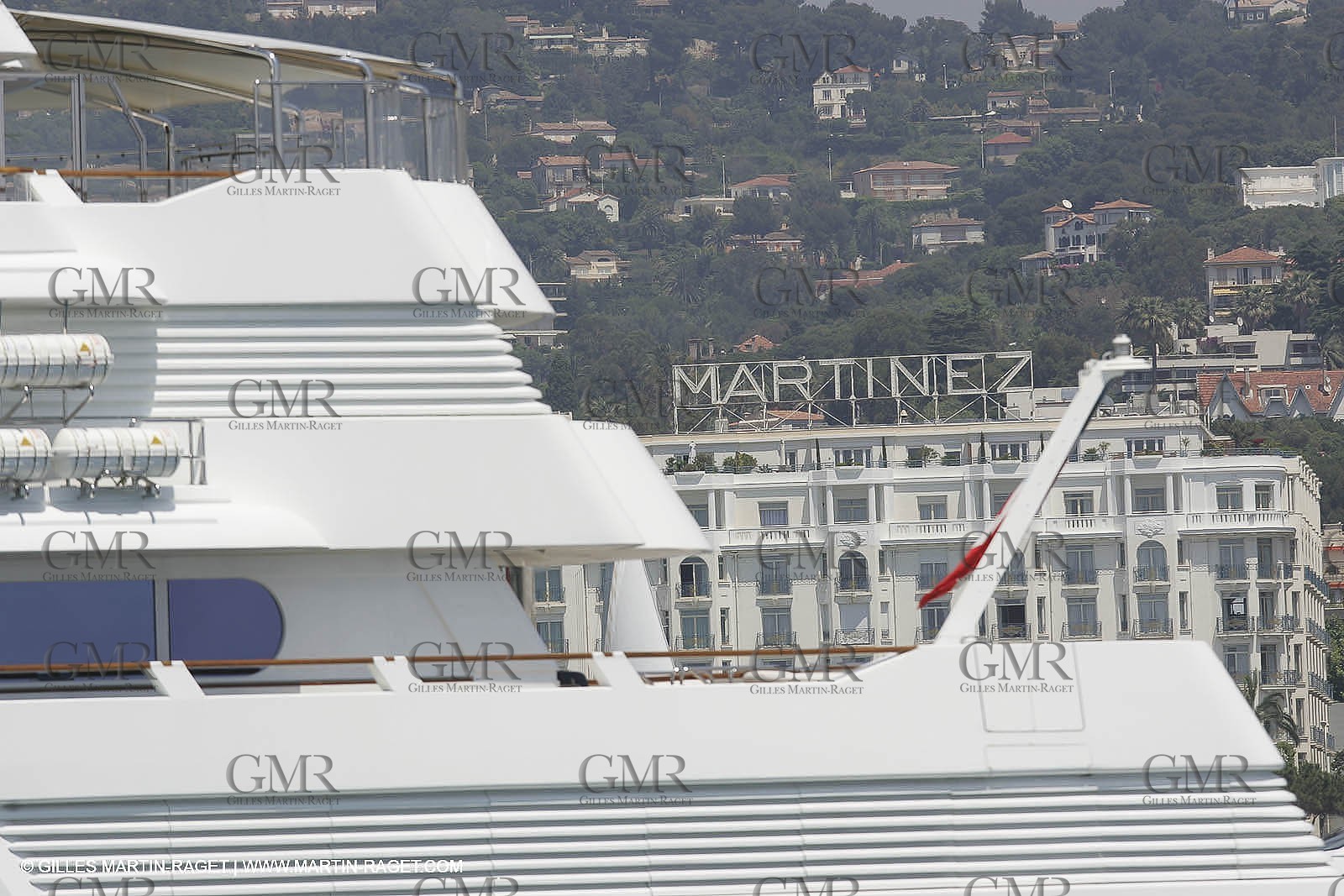 Motoryachts - SUPER YACHTS