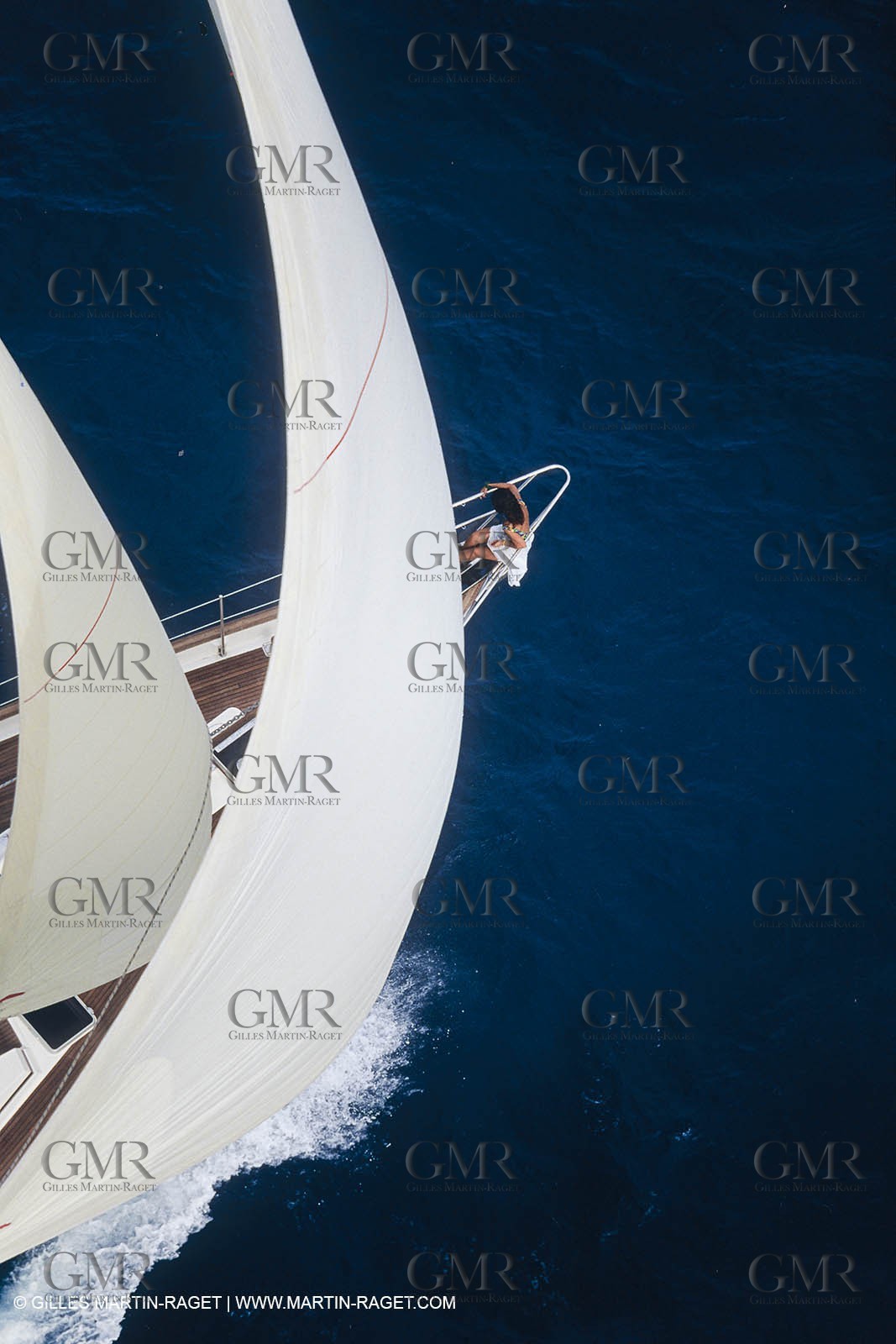 Sailing, cruising, people