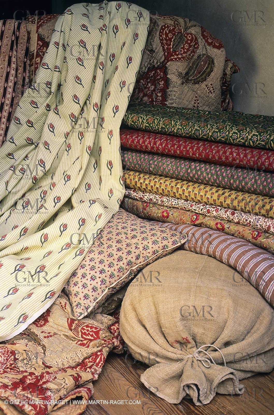 Boutis - cloths from Provence