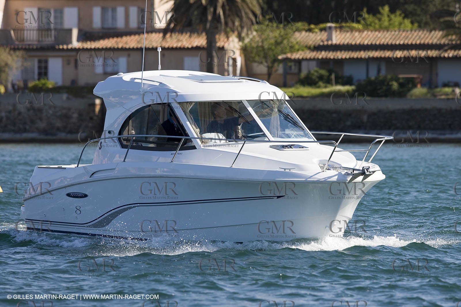 15 04 2008 - Porquerolles (Fra, 83) - Beneteau - Antares 8