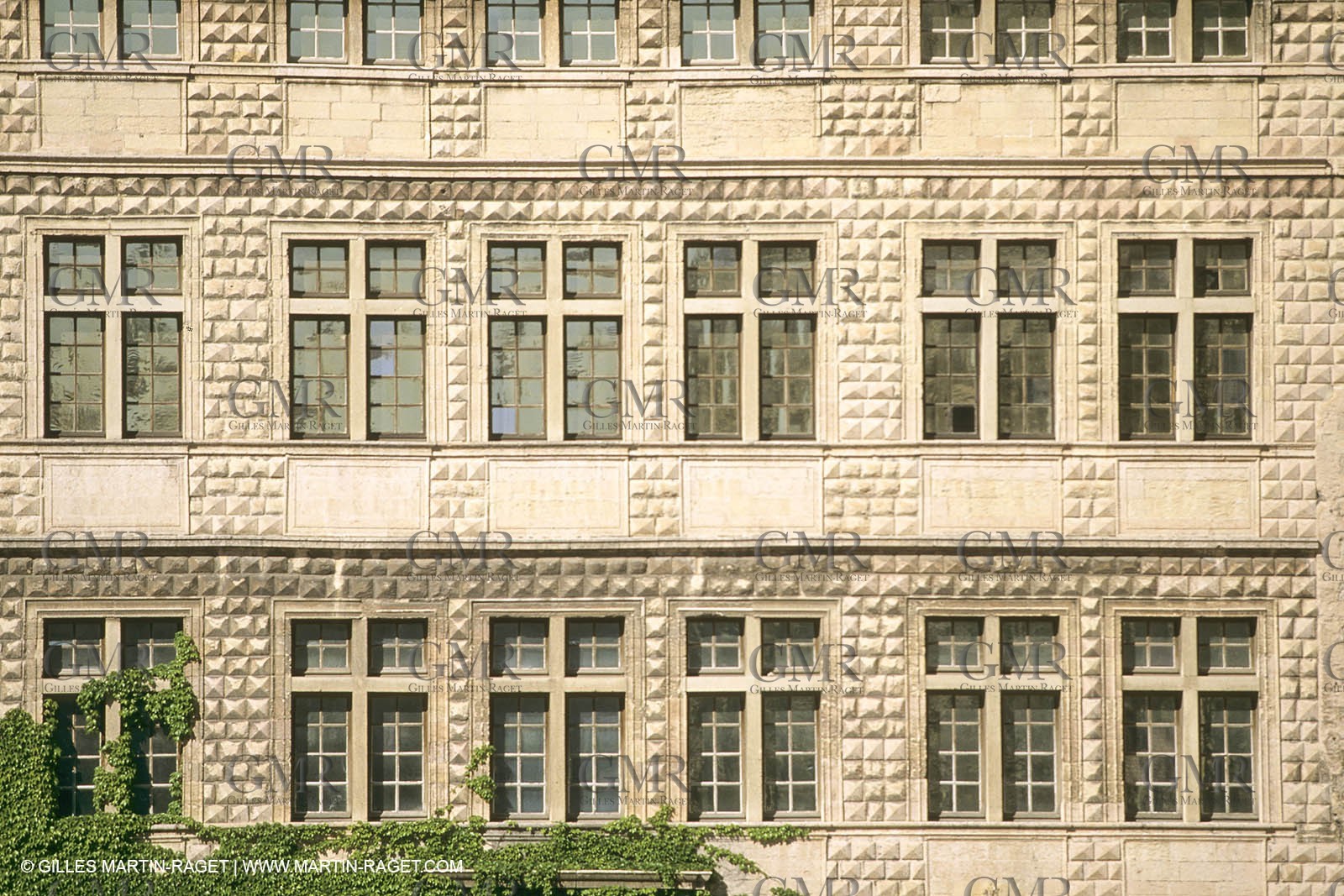 Marseille historical heritage (check keywords for more infos), Maison Diamentée