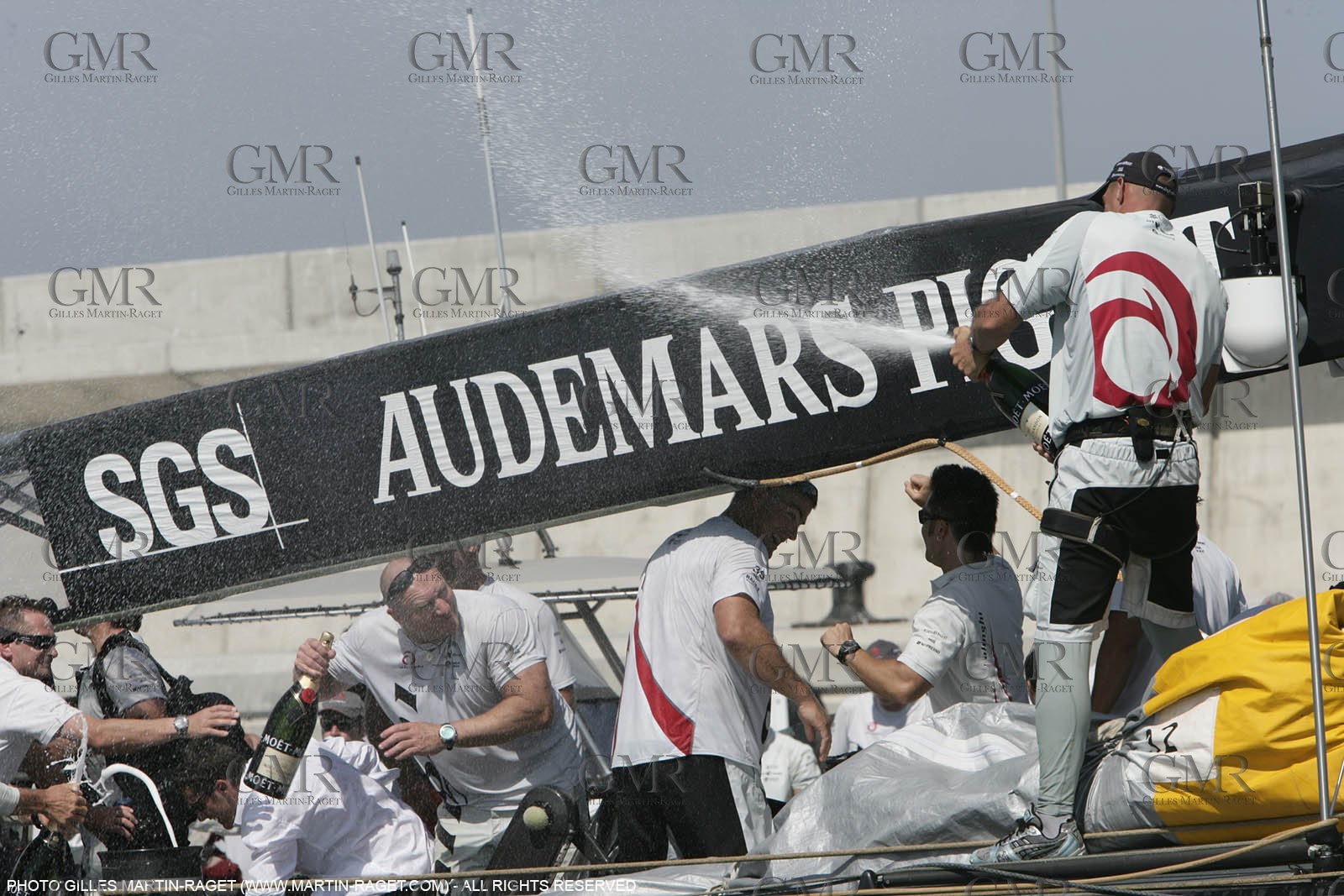 03 07 2007-Valencia (Spain)- 32nd America's Cup - Final Match - Day 8 - Alinghi vs Emirates Team New Zealand
