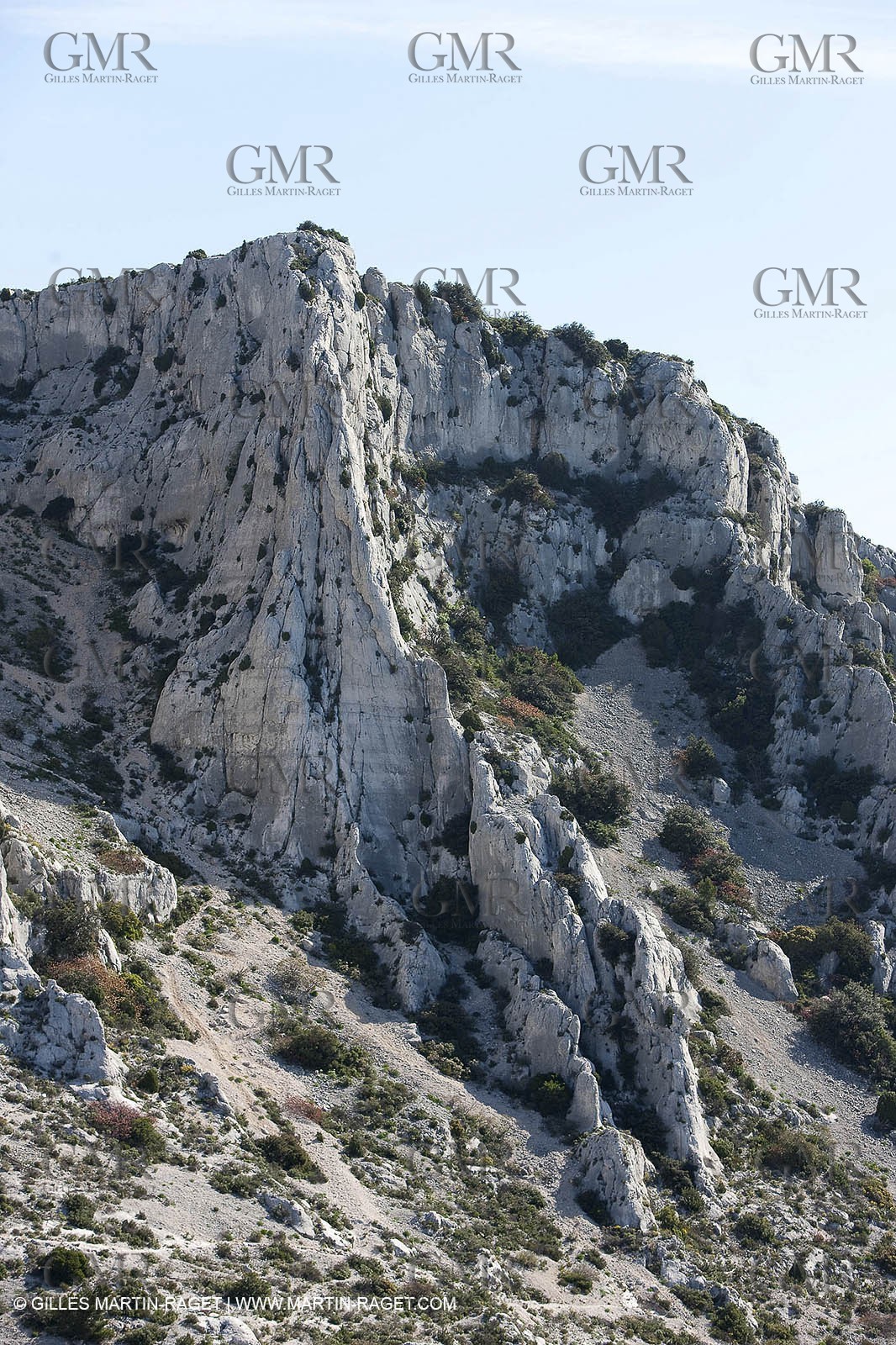 30 04 2009 - Marseille (FRA, 13) - Les Calanques - Falaises du cap Gros