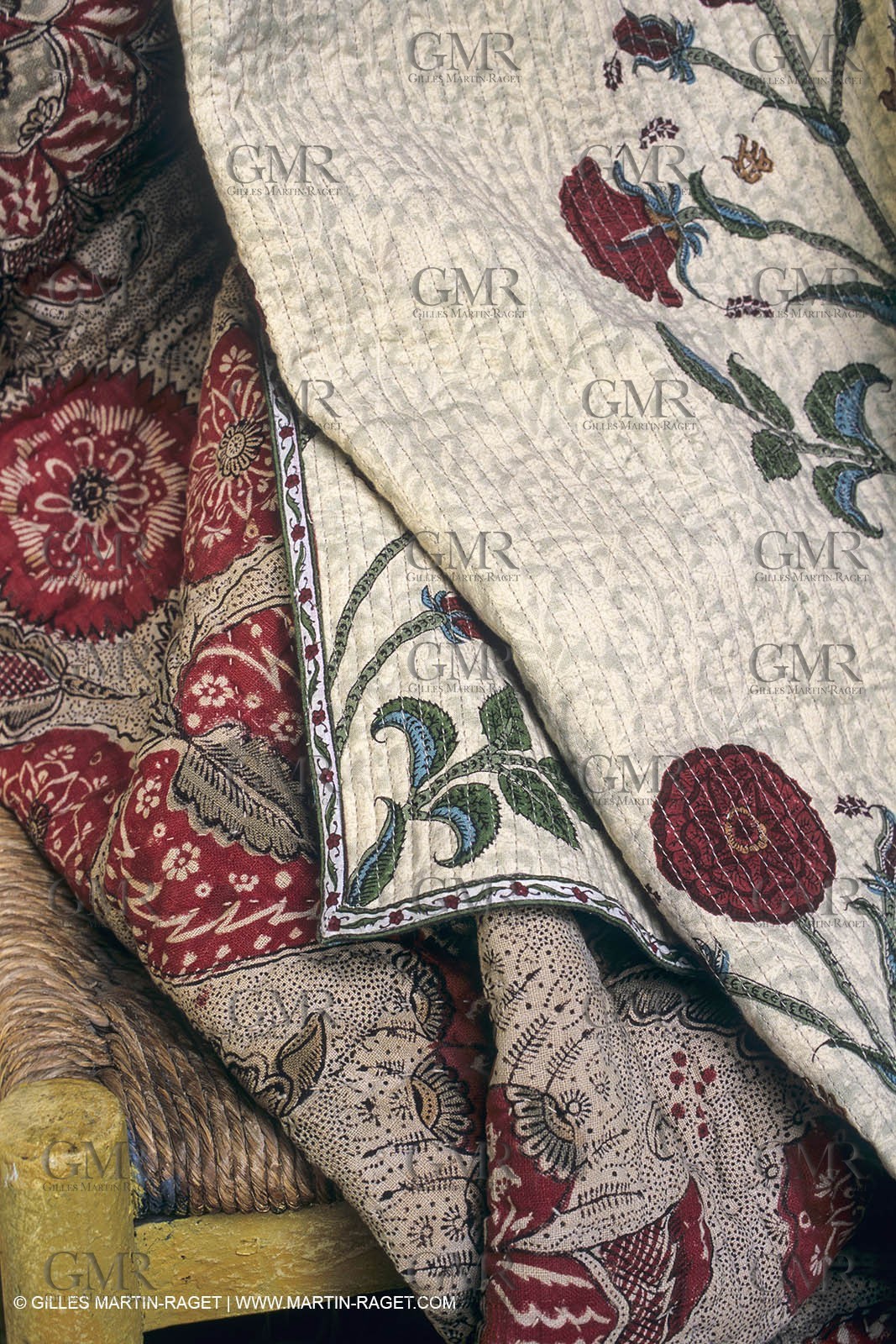 France, Provence, Traditions, Boutis et piqués, traditional cloths from Provence