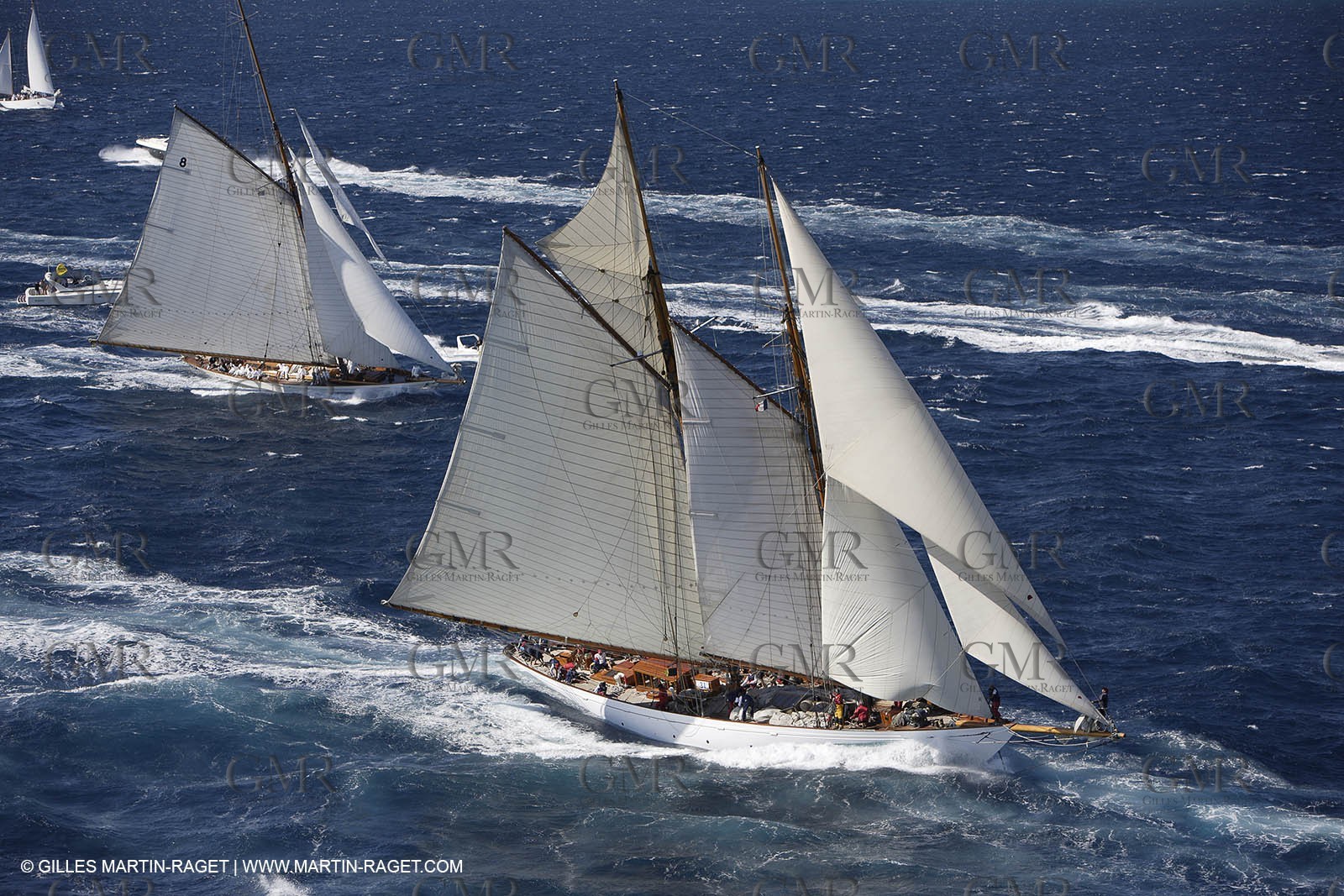 07 10 2006 - Saint Tropez (Fr) - Voiles de Saint Tropez 2006 - Classic Yachts - Moonbeam IV - Altaïr