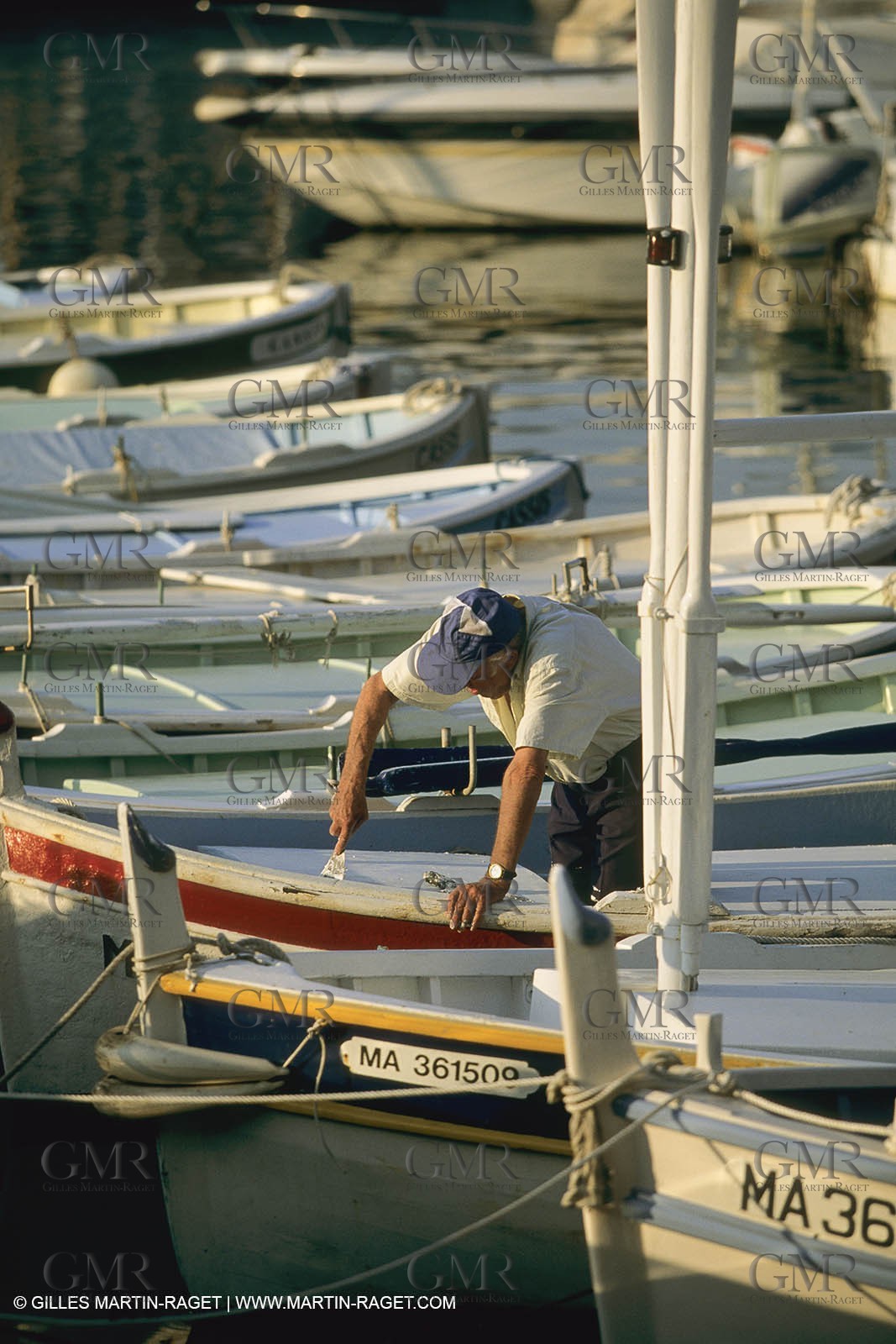 Pêche, barques, pointus, pêcheurs