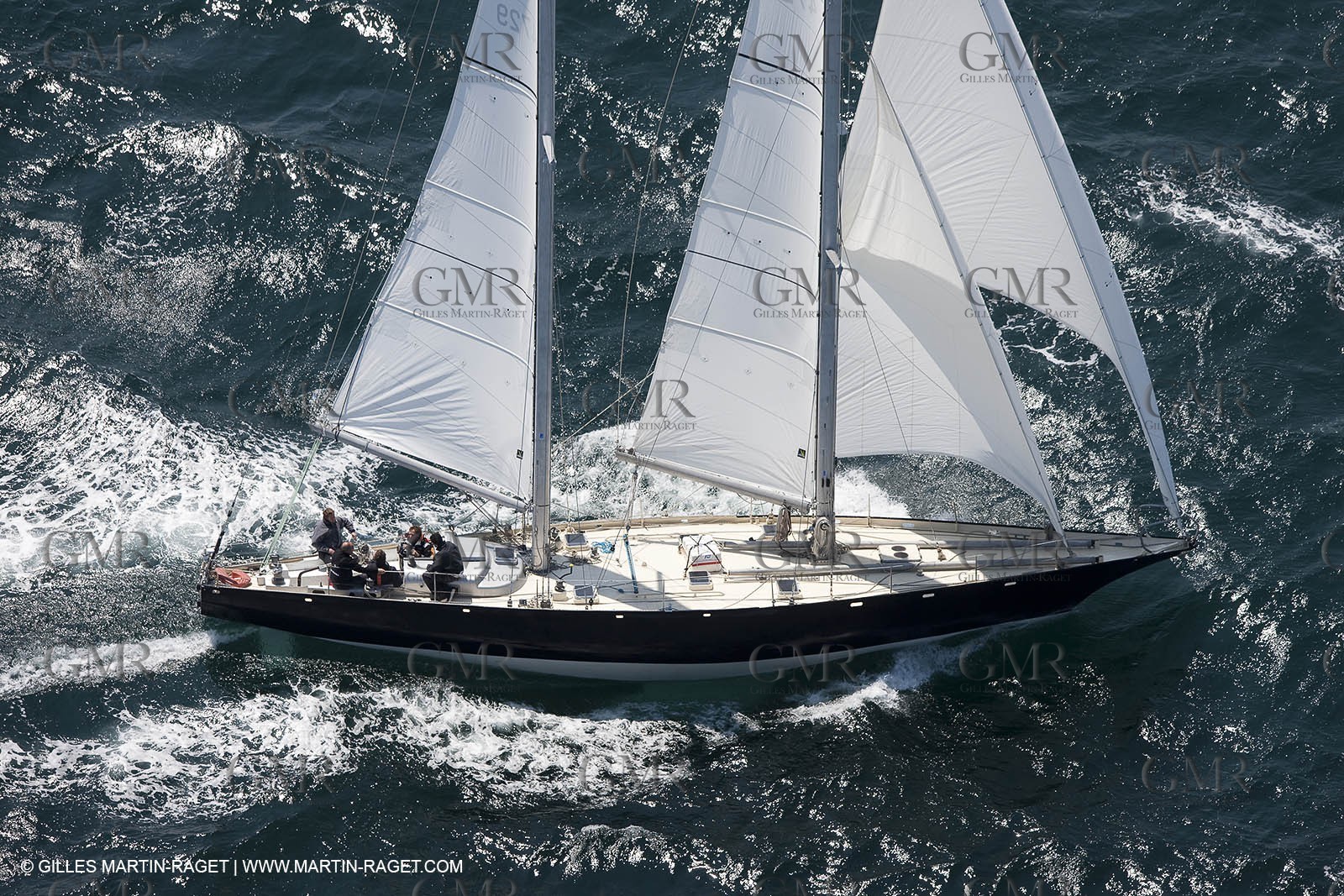 19 05 2010- Lorent- (FRA,56)  -  Pen Duick III