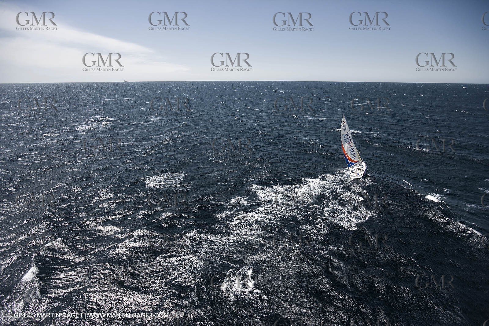 06-26-2007 - FIGARO II - THEOLIA - Skipper : Robert Nagy - Training off Marseille (south France) with strong wind conditions