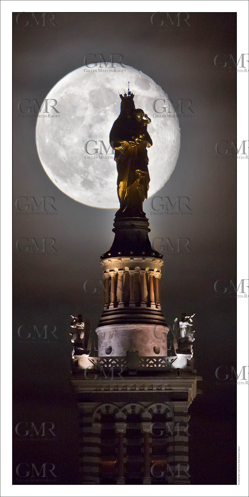 Product: in house made quality print on 8 ultrachome colors Epson ink Jet printer.Available sizes: . 50 x 100 cm. 100 x 200 cmAvailable papers: . Standard 250 gr glossy paper print, black streak, white margin, no signature. Top quality glossy 290 gr. paper, black streak, white margin, checked and signed by the author. Fine Art print (signed, numbered, stamped, registered) on demand. Other supports (Canvas, Acrylic, Metal) on demandPackaging: cylindric reinforced tubeShipping options: regular mail or Shipping companyClick on the basket icon to select your options and start the online ordering process