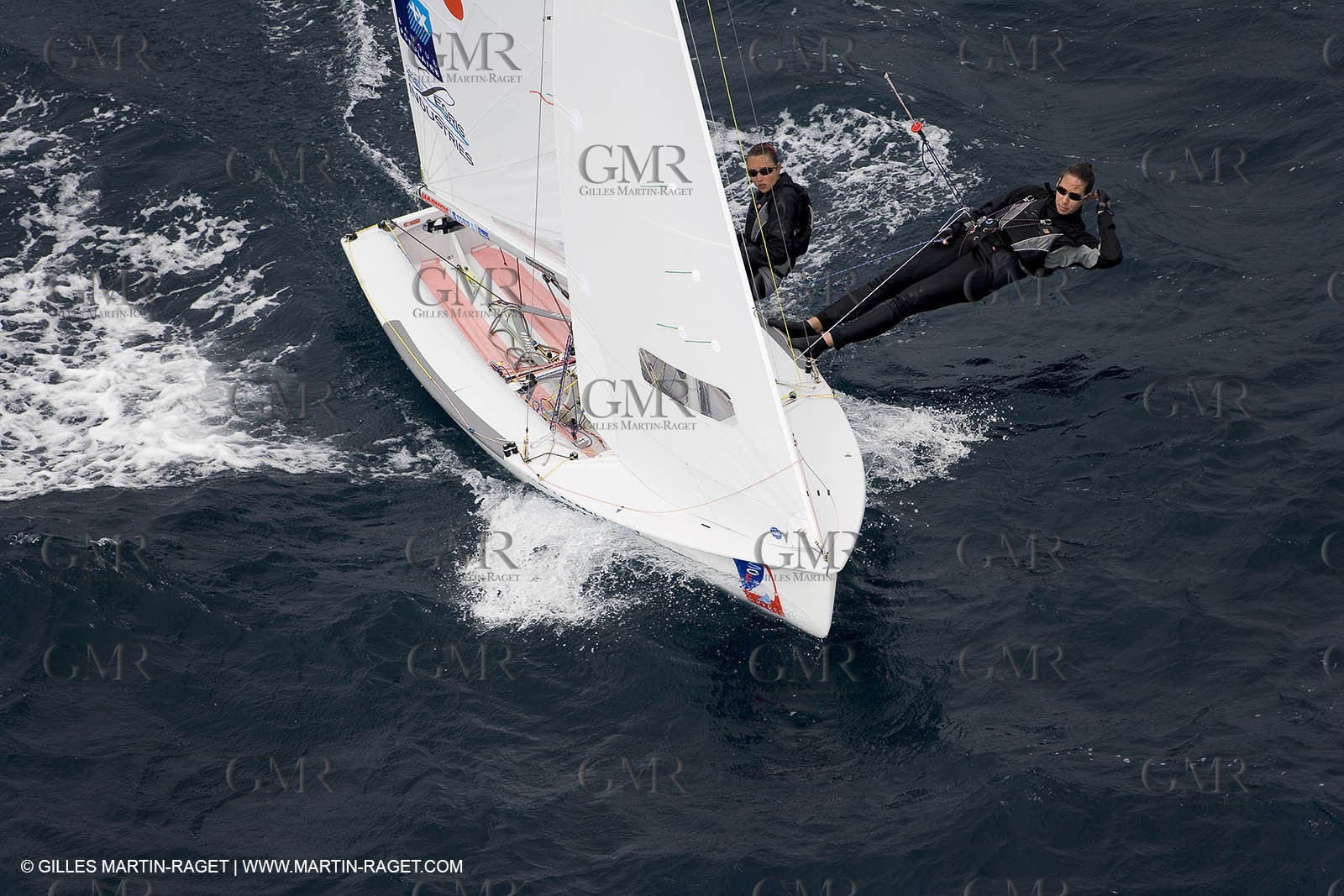 26 04 2007 - 2007 Semaine Olympique Française - Hyères (South of France) - Day 5 - Team France - 470 Femme - Petitjean-Douroux