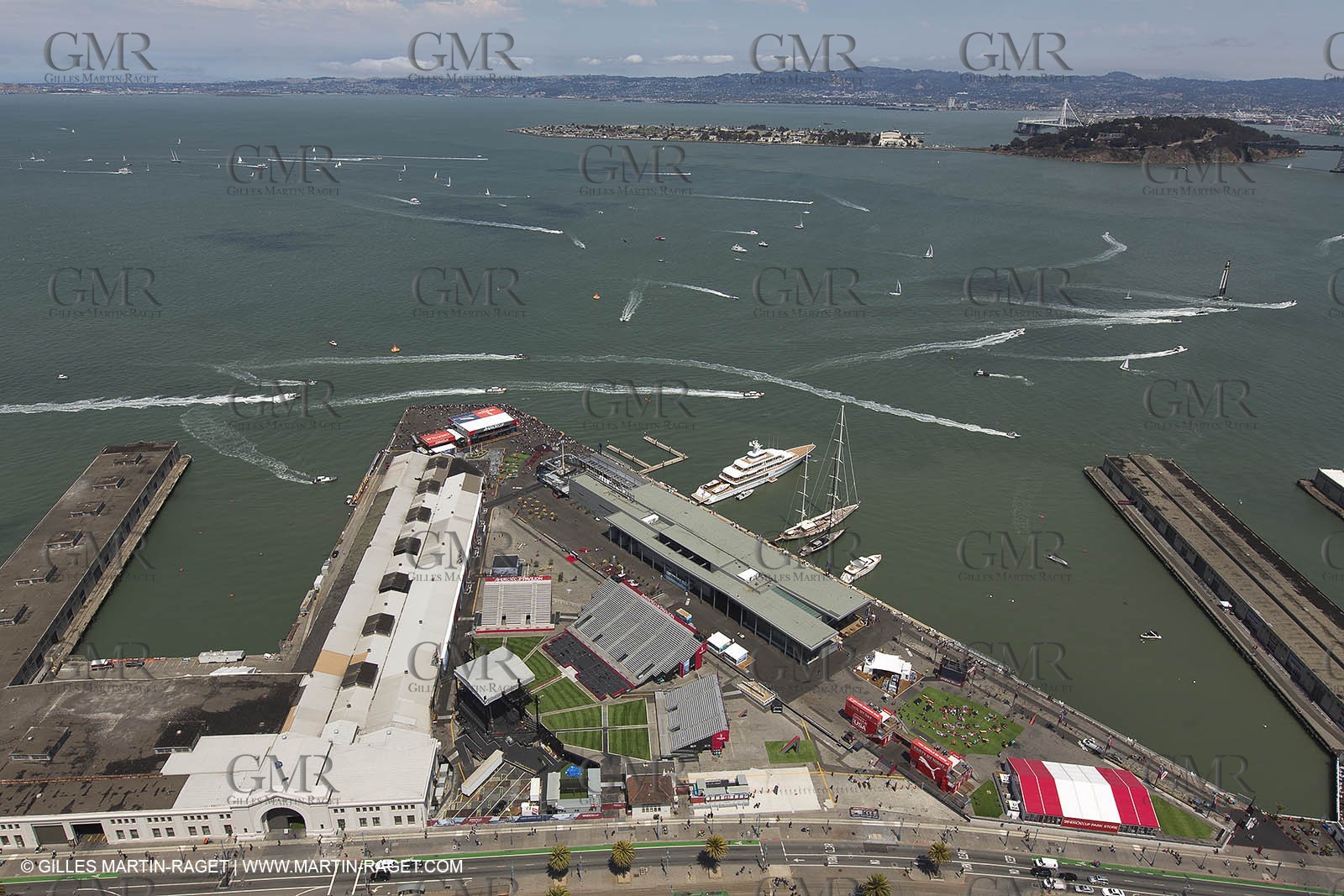 03 08 2013 - San Francisco (USA,CA) - 34th America's Cup - Louis Vuitton Cup - Semi-finals - Luna Rossa vs Artemis Racing - Race 1
