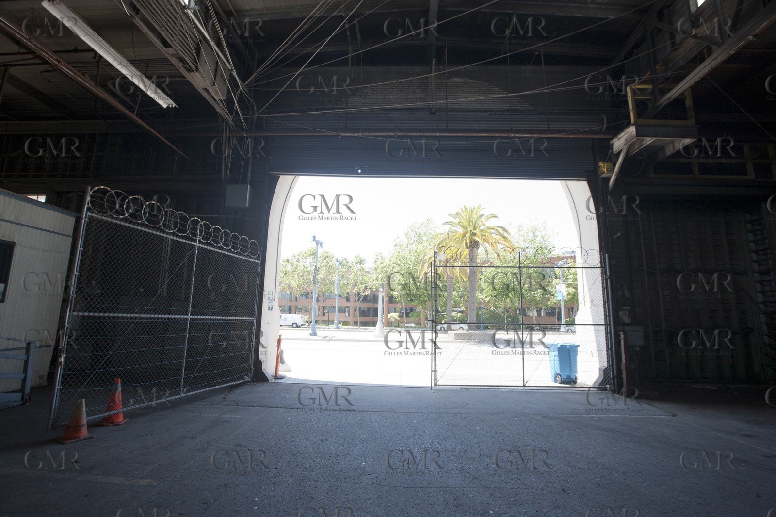 07 06 2011 - San Francisco (USA,CA) - 34th America's Cup - Event sites -  The Piers in their state of origin - Pier 19