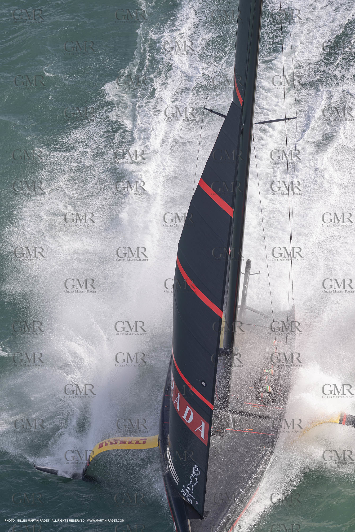 10 12 2020 - Auckland (NZL) - 36th America's Cup - Practice Sessions - Day 2 -Luna Rossa Prada Pirelli Team