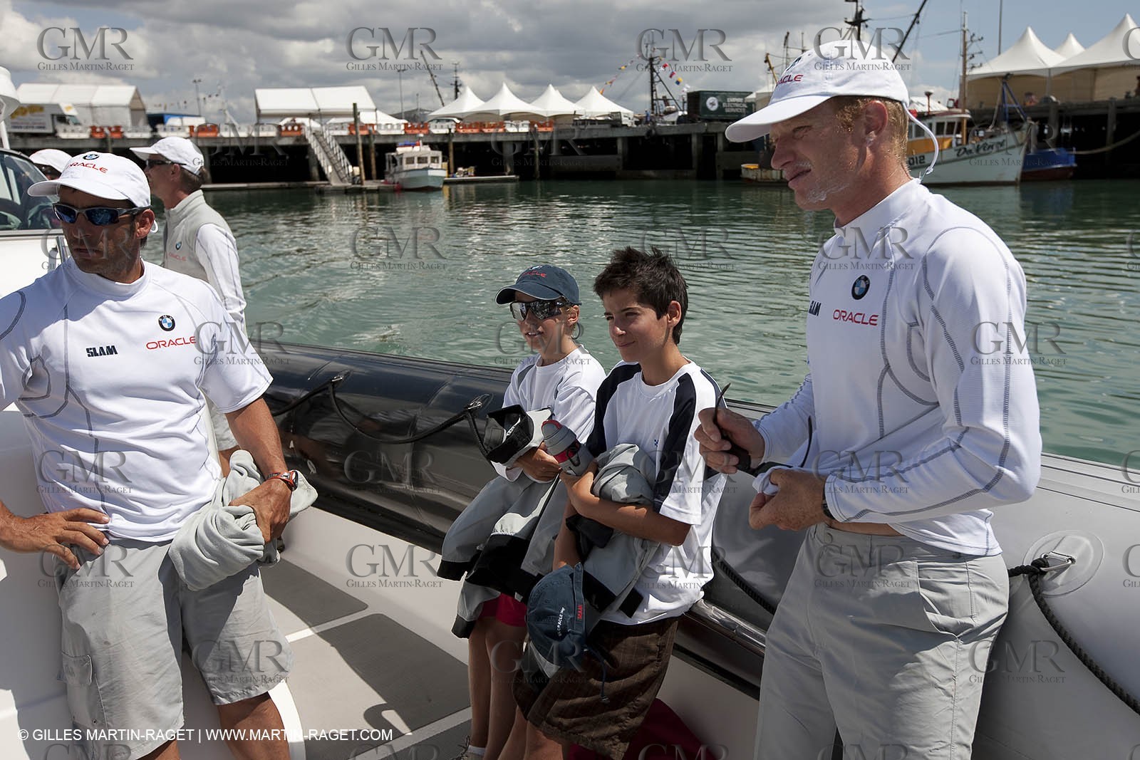 23 01 2009 - Auckland (NZL) -  Louis Vuitton Pacific Series - BMW ORACLE Racing-Tuning up onboard Emirates Team New Zealand yacht