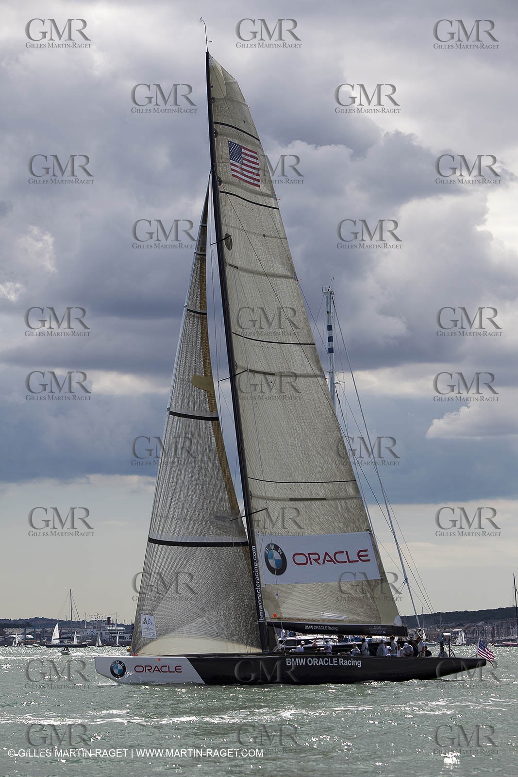 02 08 2010 - Cowes (UK, IOW) - The 1851 Cup -  BMW ORACLE Racing - Training Day.
