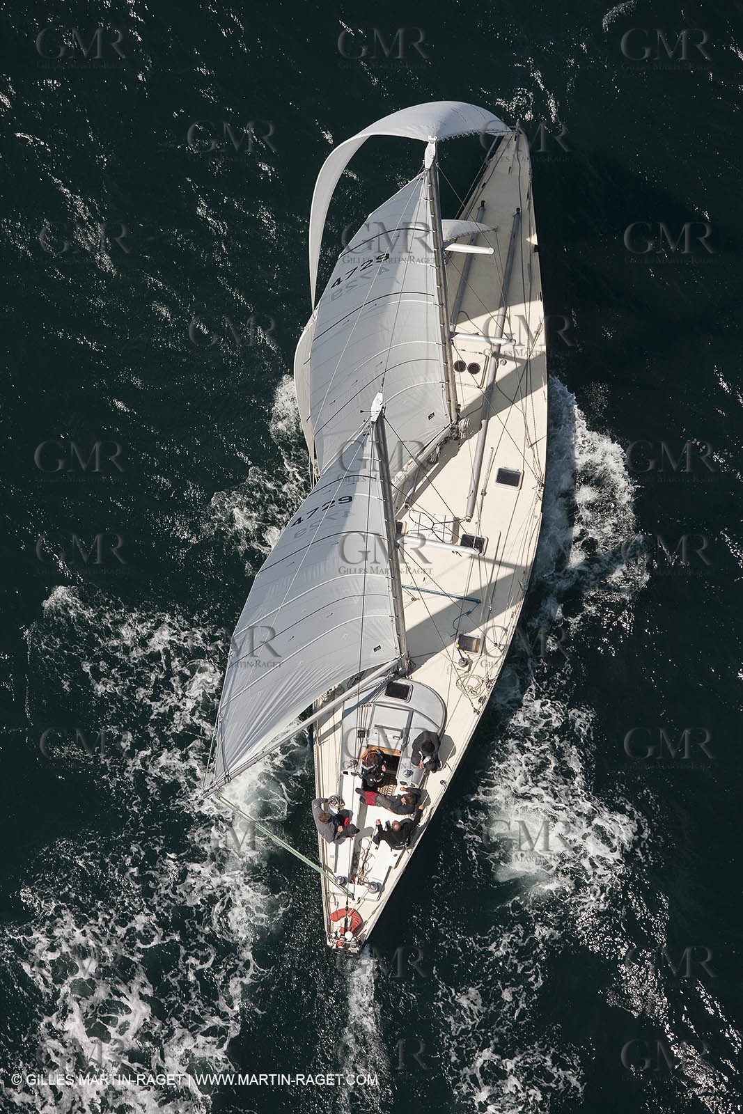 19 05 2010- Lorent- (FRA,56)  -  Pen Duick III