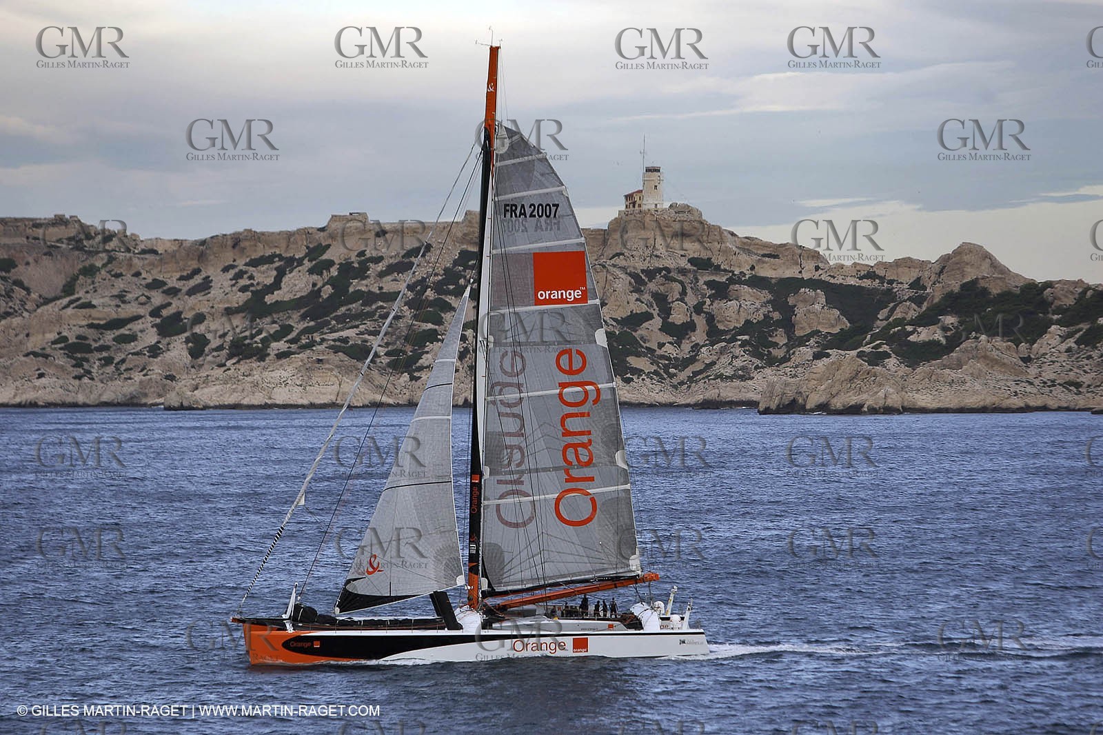 Orange II - 2004 Mediterranée Record - Start off Marseilles