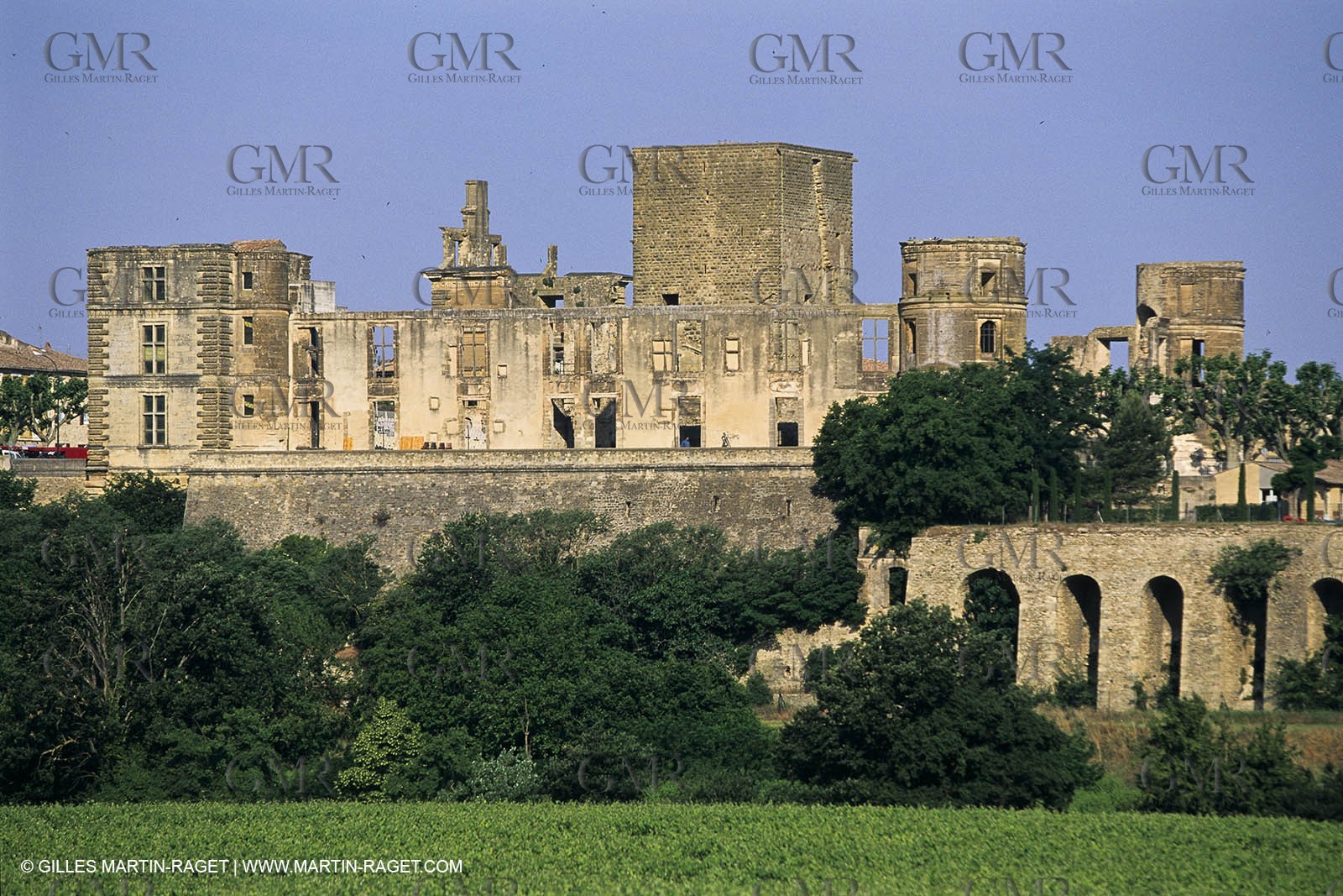 Aix en Provence area - La Tour d'Aigues