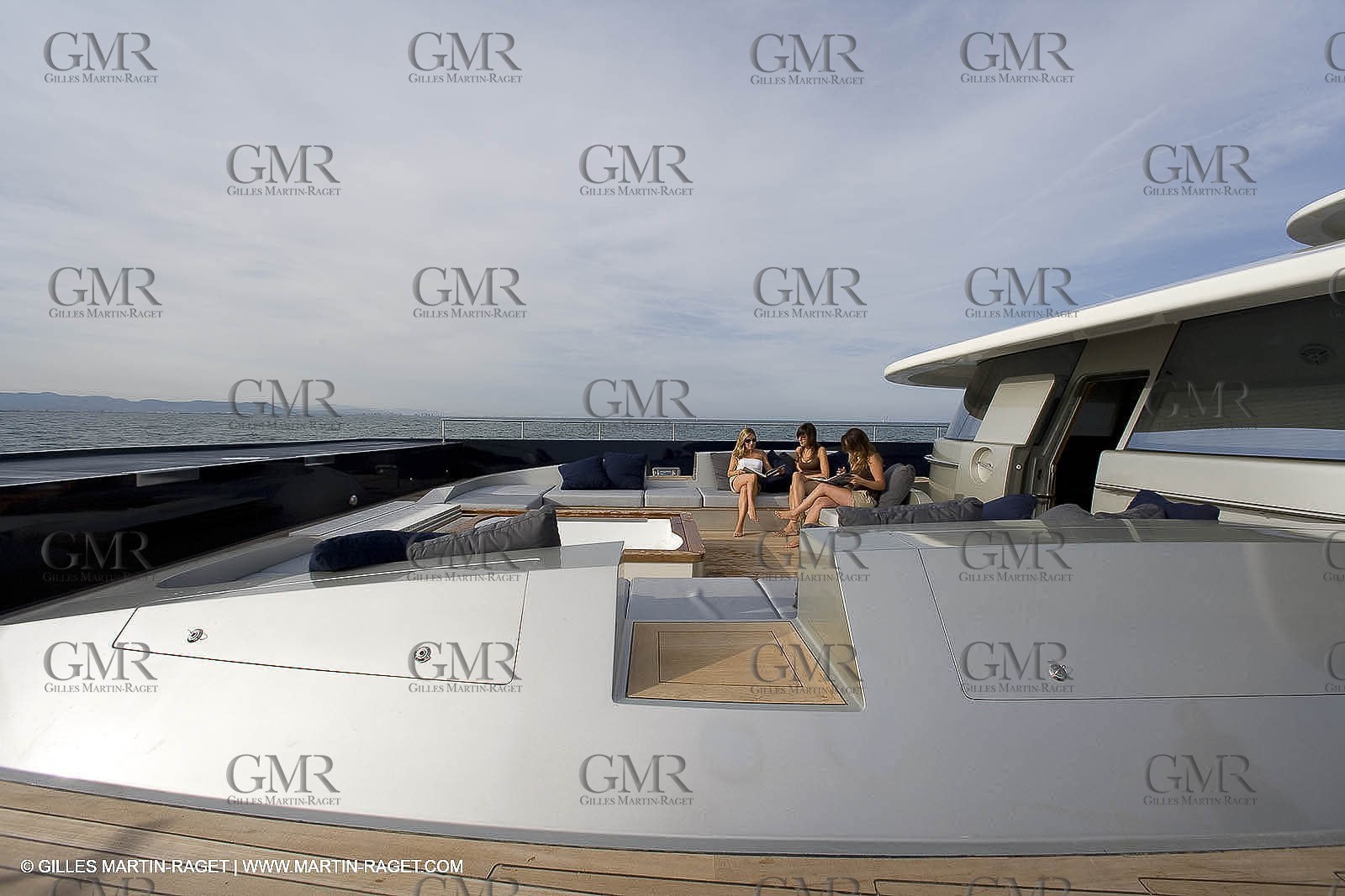 11 06 2007 - Valencia (Spain) - Super Yacht Catamaran Bradley, Gilles Vaton design built by H2X in la Ciotat (France)