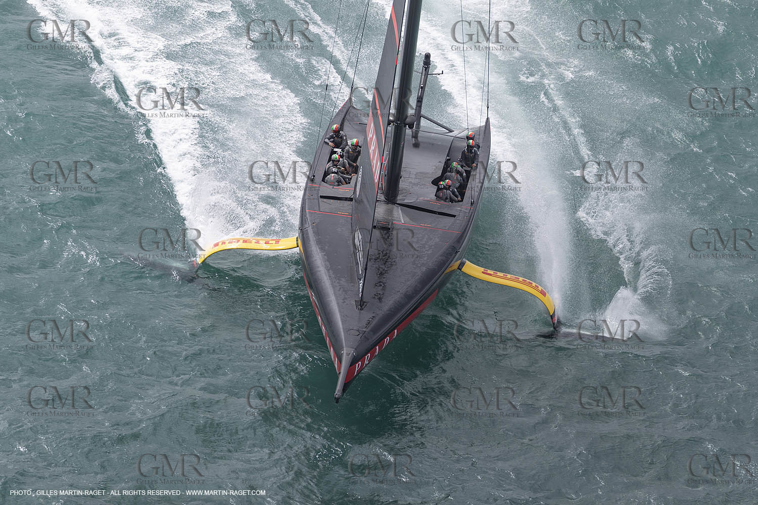 10 12 2020 - Auckland (NZL) - 36th America's Cup - Practice Sessions - Day 2 -Luna Rossa Prada Pirelli Team