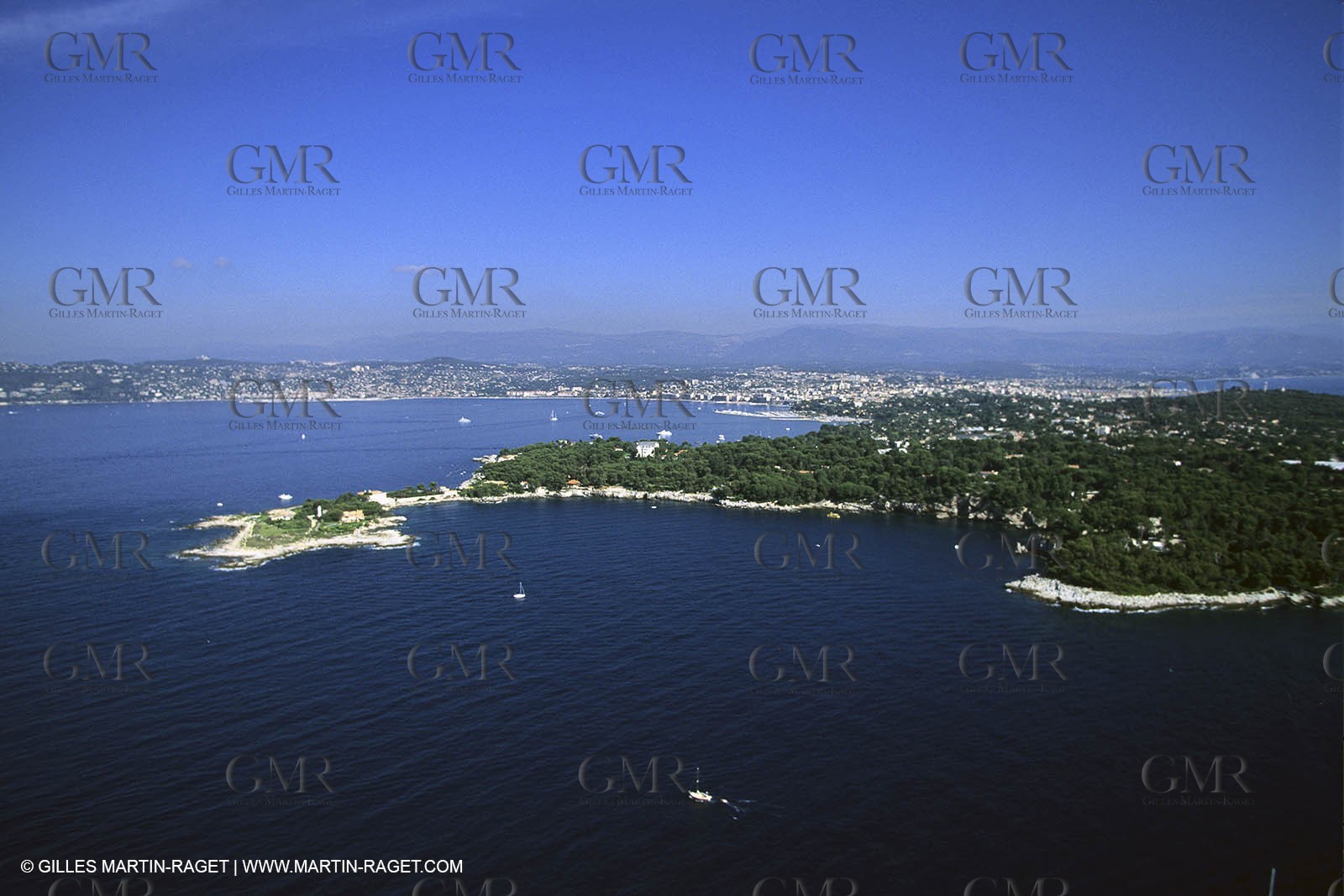 Antibes Cape - Billionaires' Bay