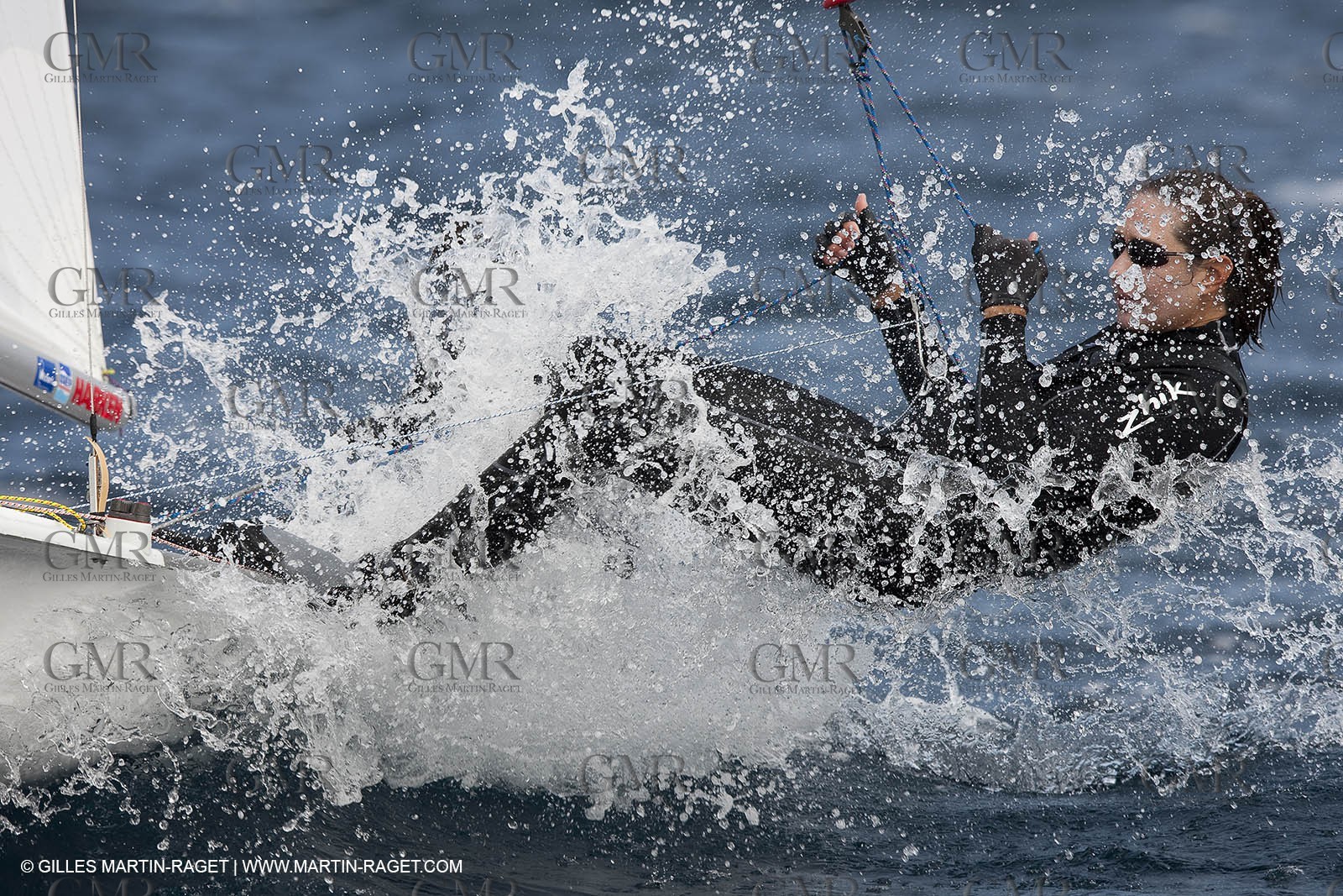 20 04 2010 - Hyères (FRA,83) - SOF 2010 - ZHIK Team - 470 fem -  Ingrid Petitjean - Nadège Douroux