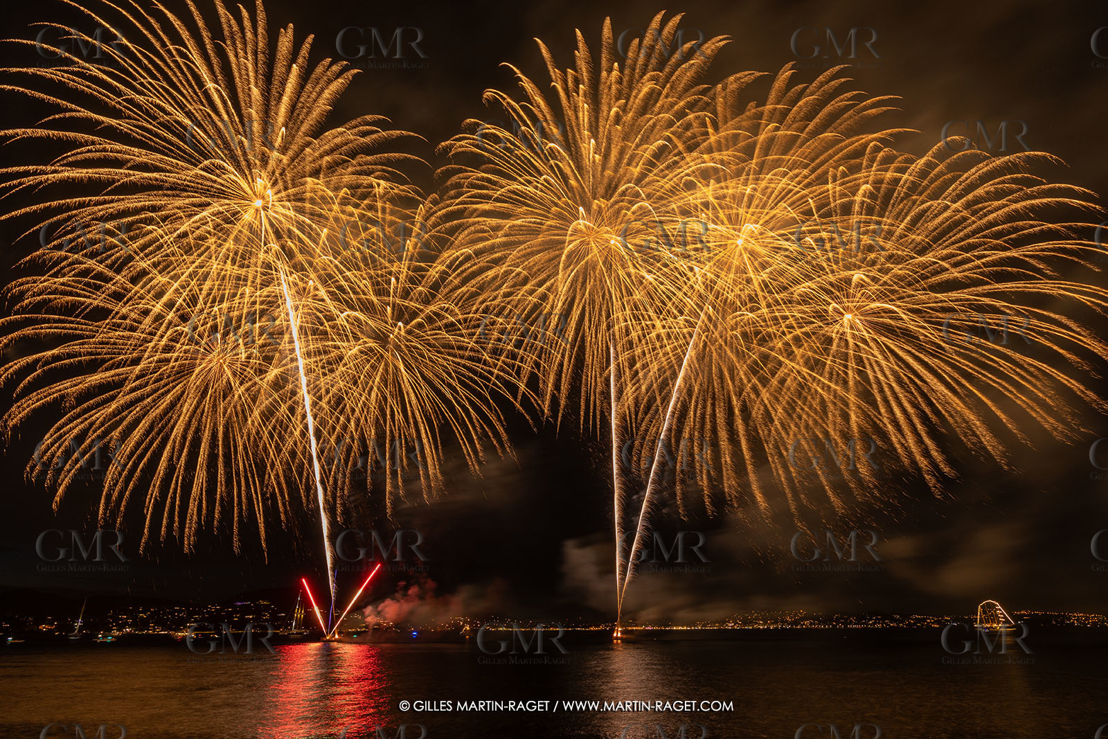 03 10 2025, Saint-Tropez (FRA), LEs VOiles de Saint-Tropez 2025, Race Day 5, crew party