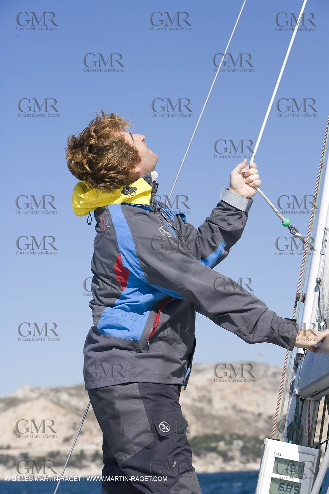 28 09 2007 - Marseille (FRA, 13) - Aigle Marine weather clothing showed in action by salors Marc Emig et Luce Molinier