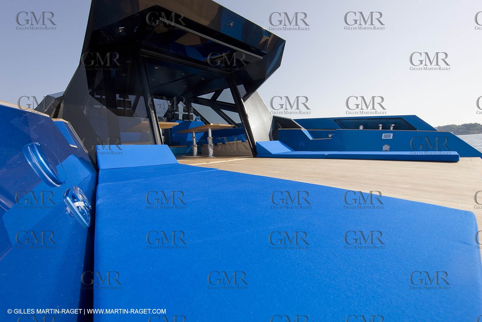 14 10 2008 - Cannes (FRA, 06) - Super yachts - motoryachts - Wally yachts - Wallypower 64
