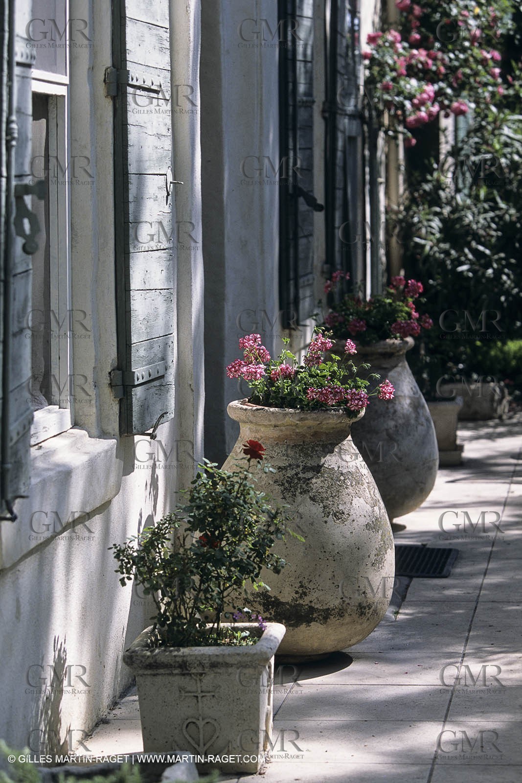 Camargue (FRA) - houses and cants from Camargue