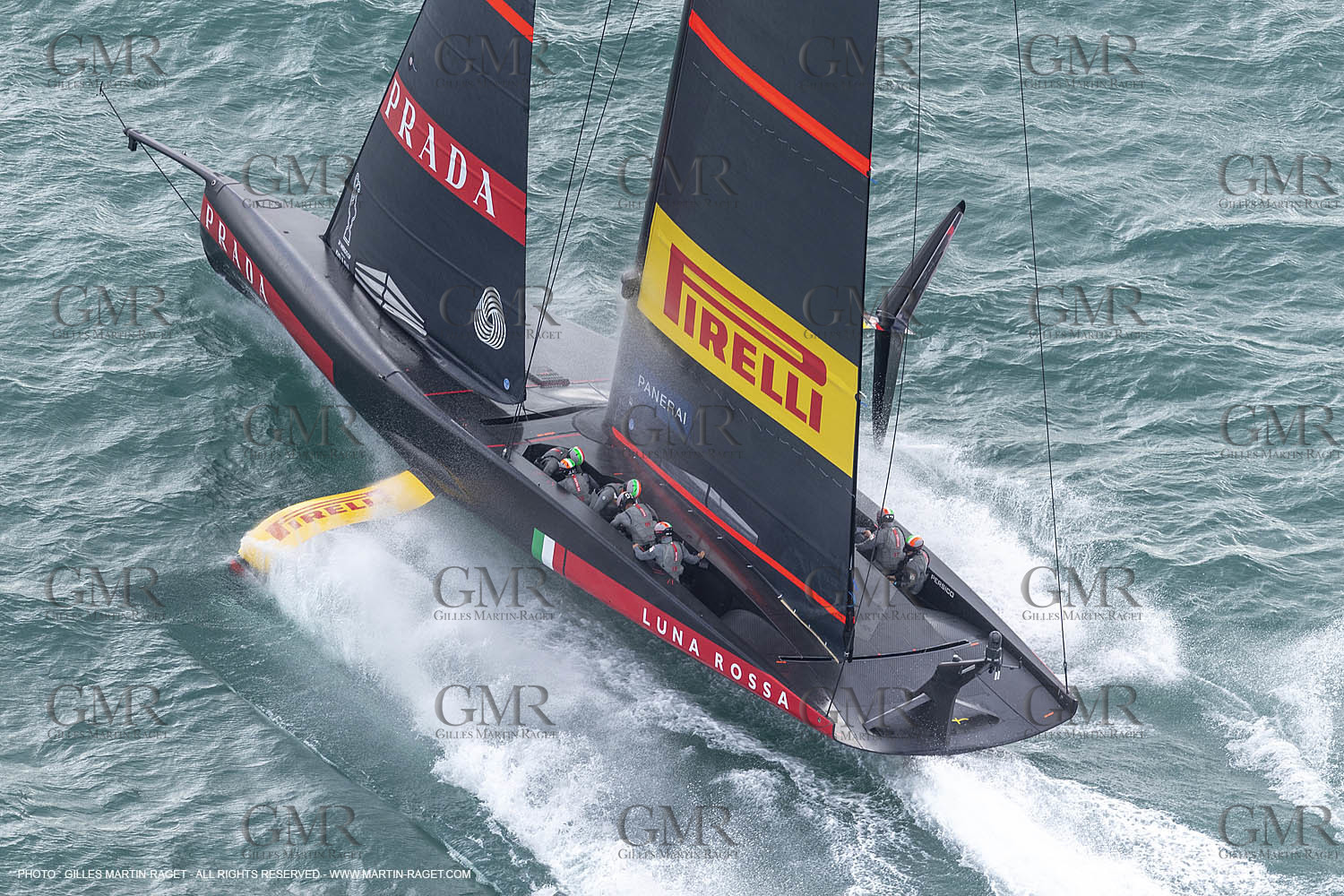 10 12 2020 - Auckland (NZL) - 36th America's Cup - Practice Sessions - Day 2 -Luna Rossa Prada Pirelli Team