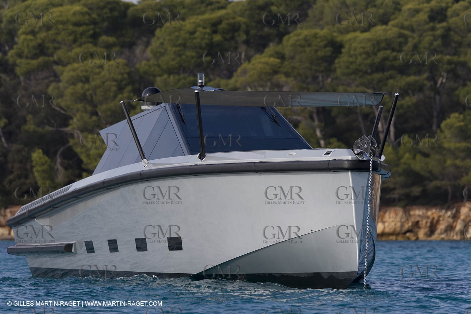 29 09 2007 - St Jean Cap Ferrat - Wally Yachts - Wally Power 70 - Lau Lau