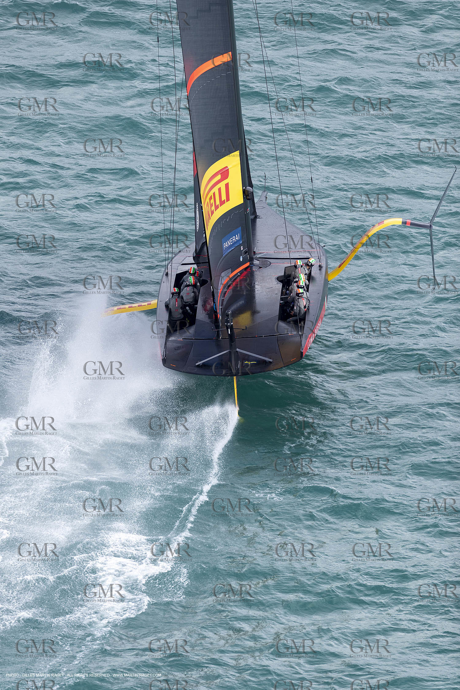 10 12 2020 - Auckland (NZL) - 36th America's Cup - Practice Sessions - Day 2 -Luna Rossa Prada Pirelli Team