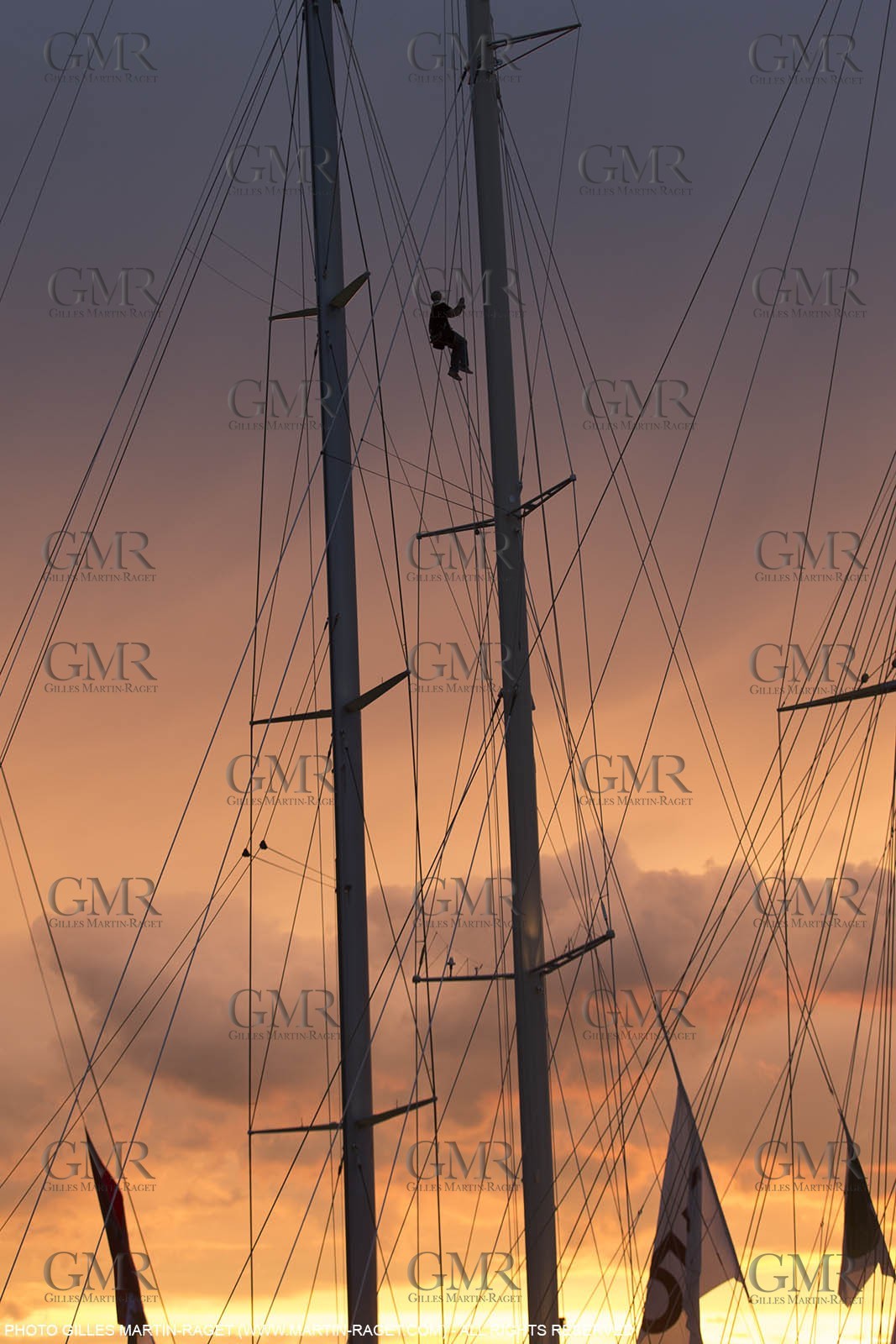 01 10 2025, Saint-Tropez (FRA,83) , Voioes de Saint-Tropez 2015, Day 4, Crew parade