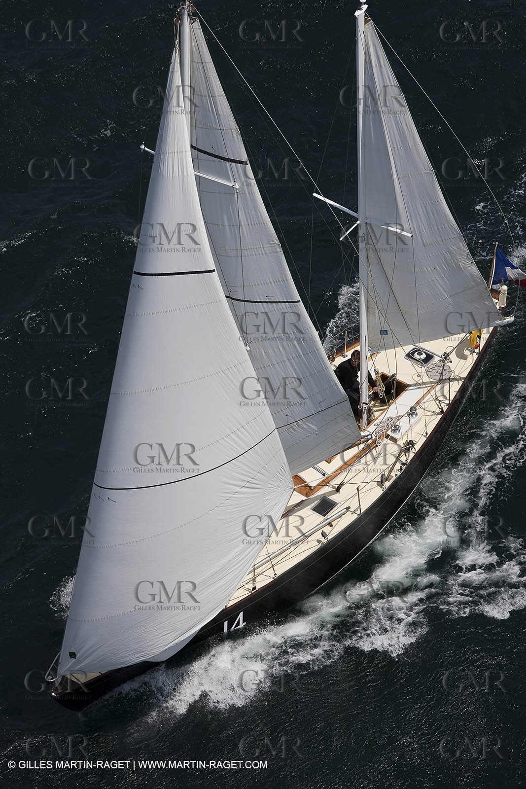 19 05 2010- Lorent- (FRA,56)  -  Pen Duick II