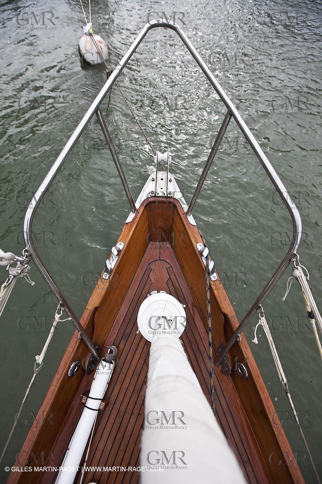 01-05-10 - Le Bono (FRA,56) - Regate Classique -Acteia II - Maica