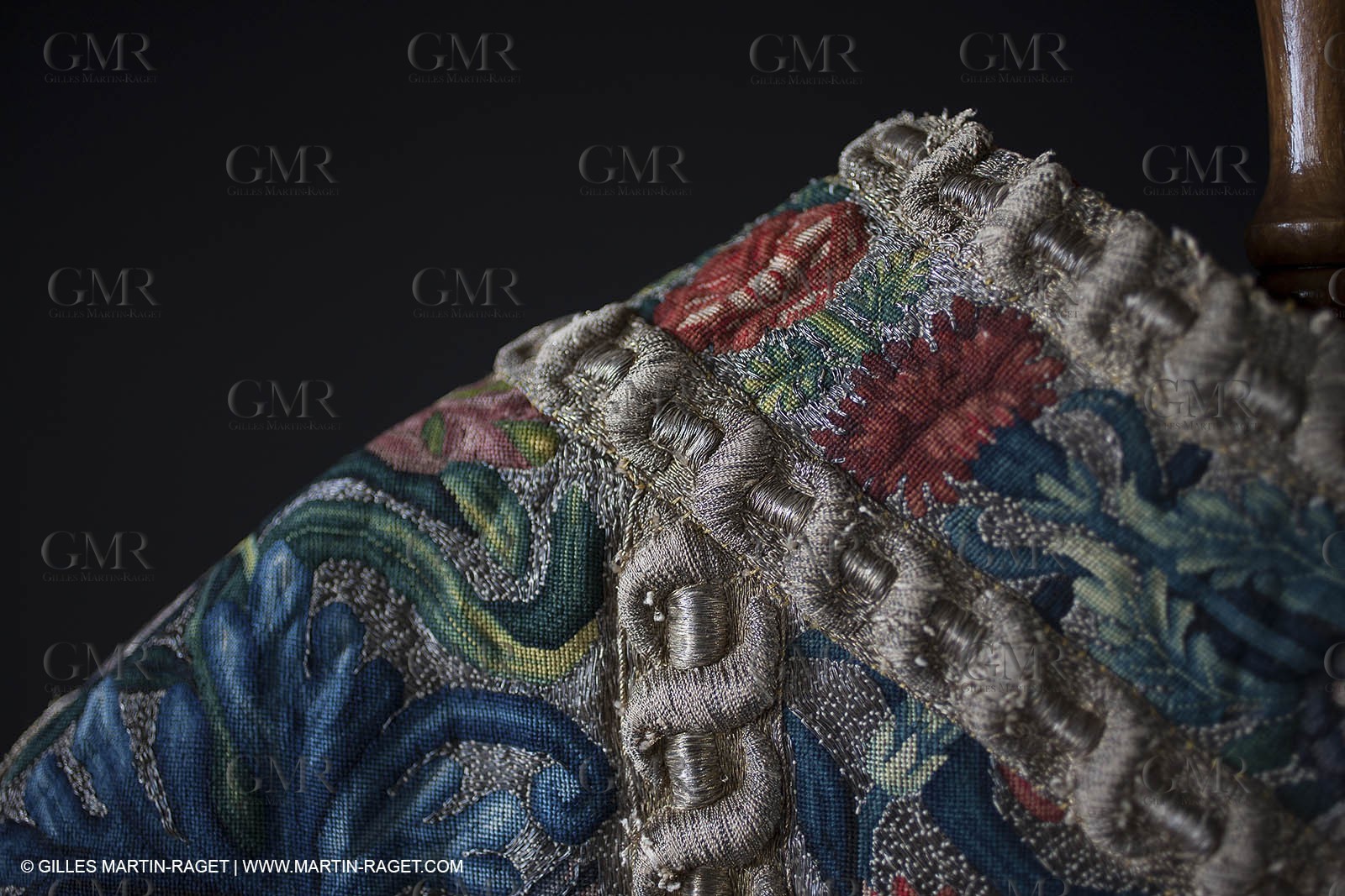 04 02 2013 - Marseille(FRA,13), Notre Dame de la Garde, liturgical clothing