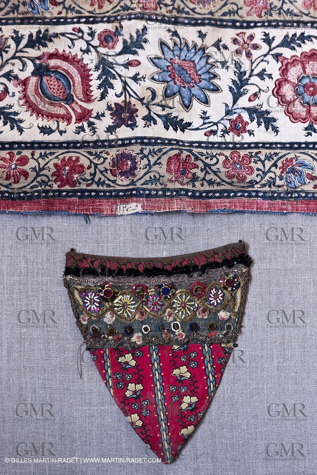 30 06 2011 - Toulon (FRA,83) - Villa Rosemaine - Indiennes sublimes exhibition