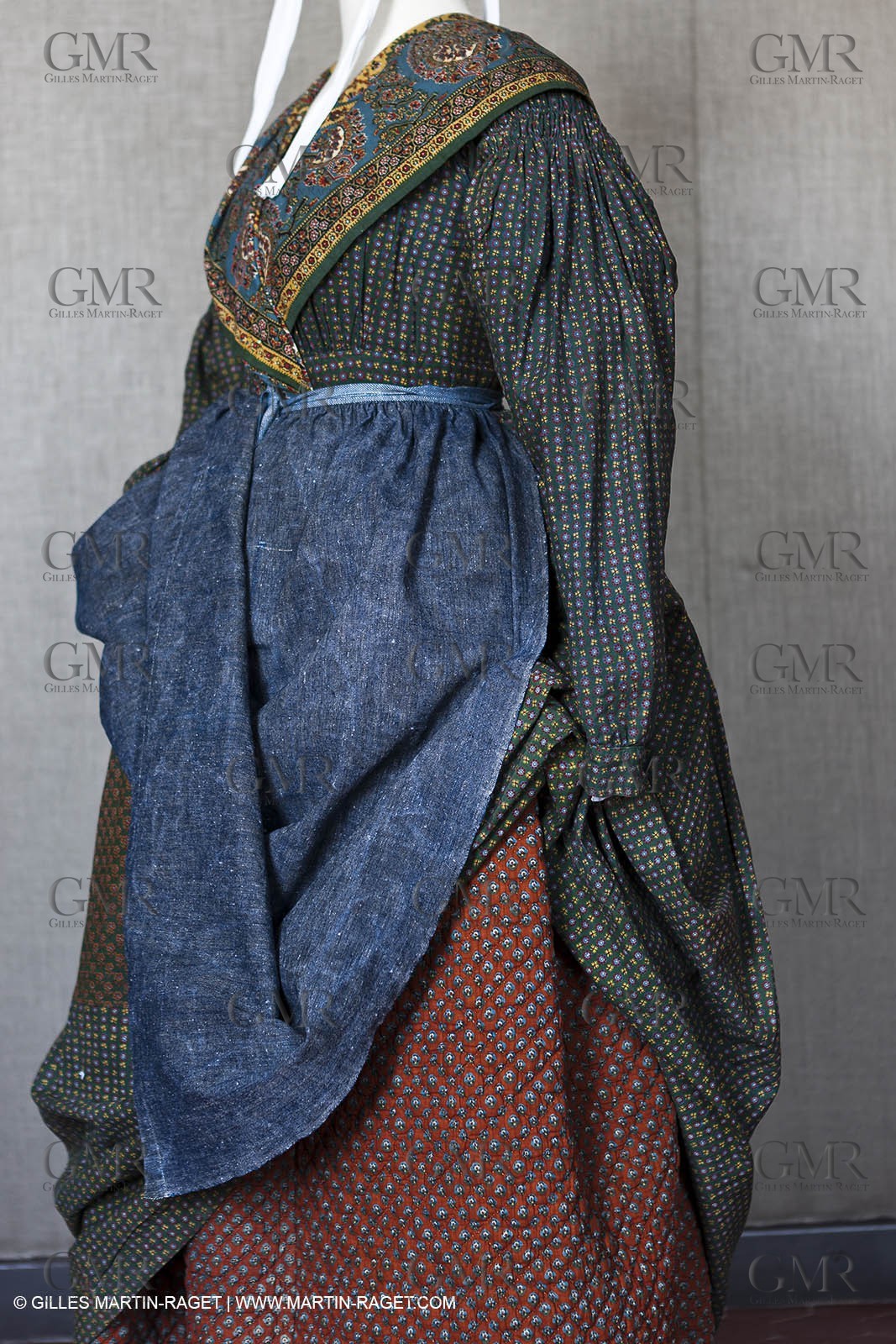 30 06 2011 - Toulon (FRA,83) - Villa Rosemaine - Indiennes sublimes exhibition