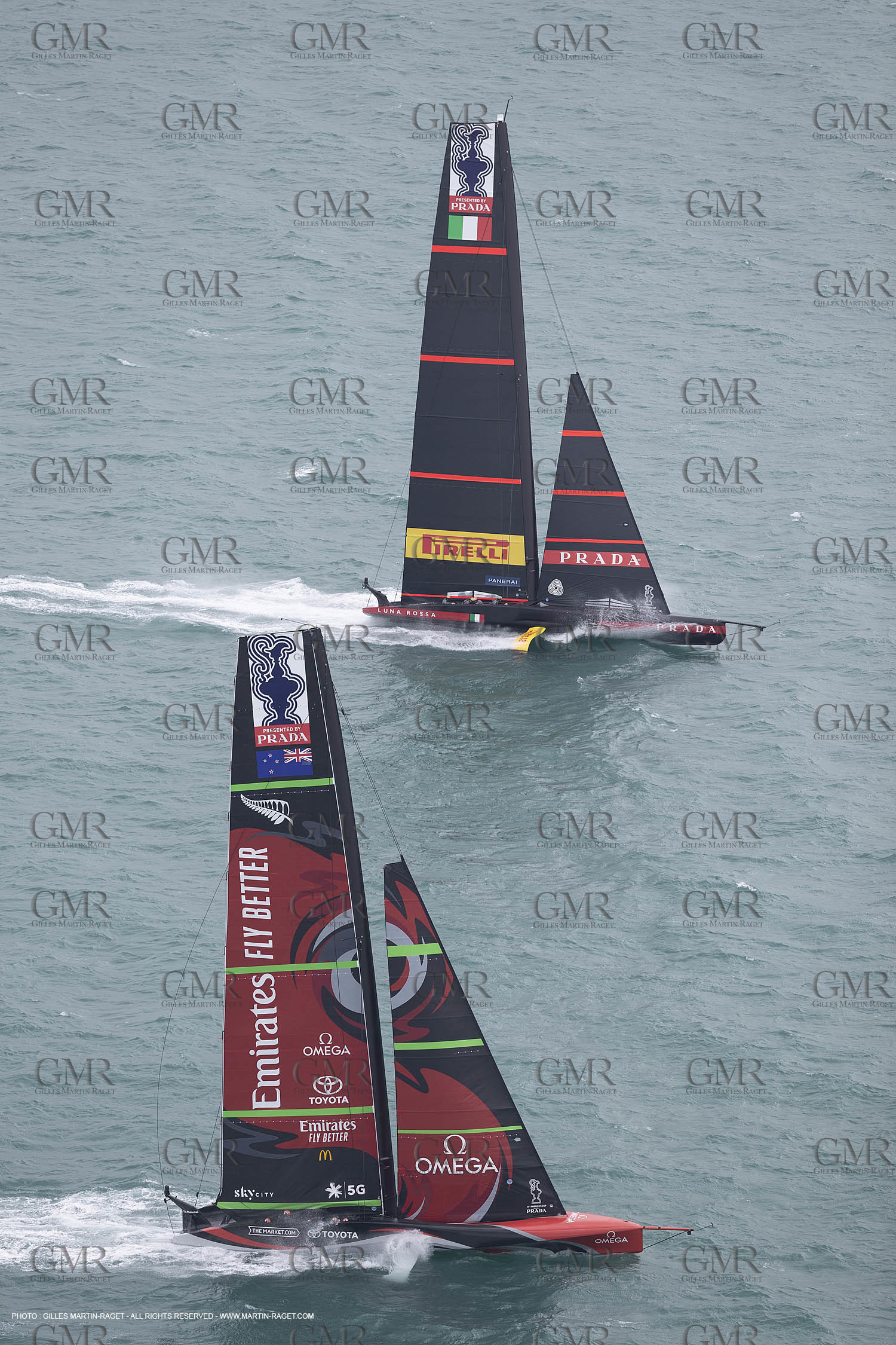 10 12 2020 - Auckland (NZL) - 36th America's Cup - Practice Sessions - Day 2 - Emirates Team New Zealand and Luna Rossa Prada Pirelli Team