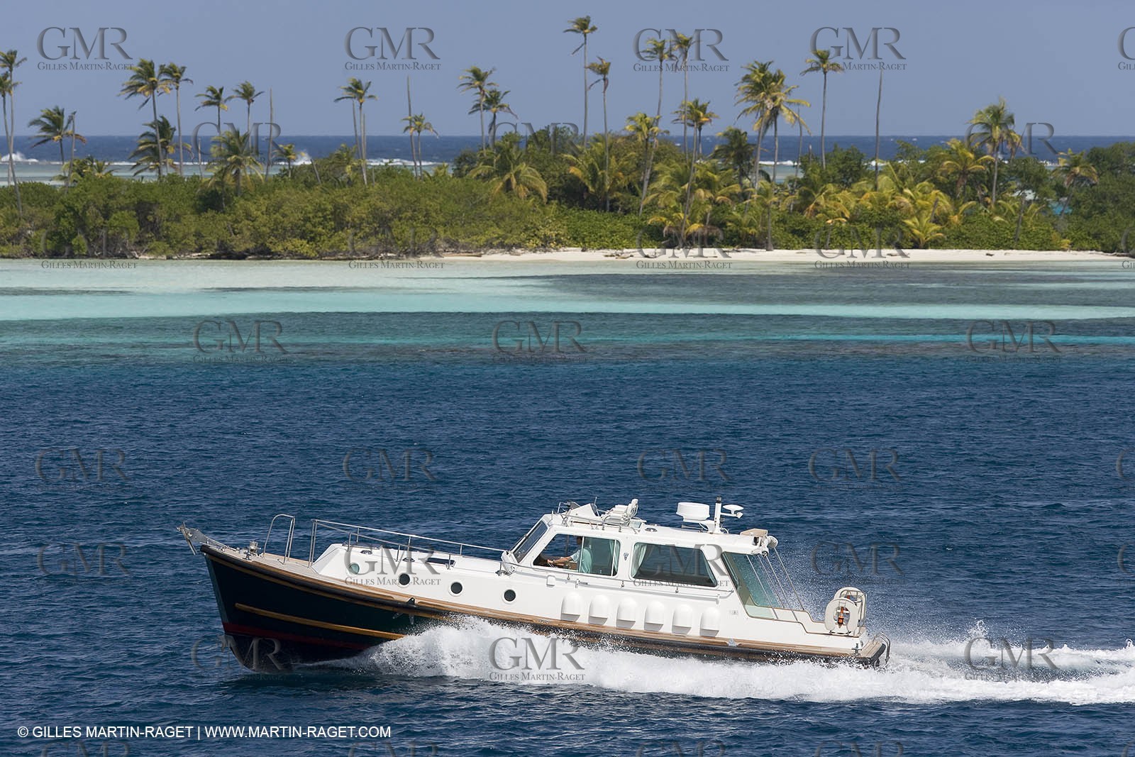 Motor boat running