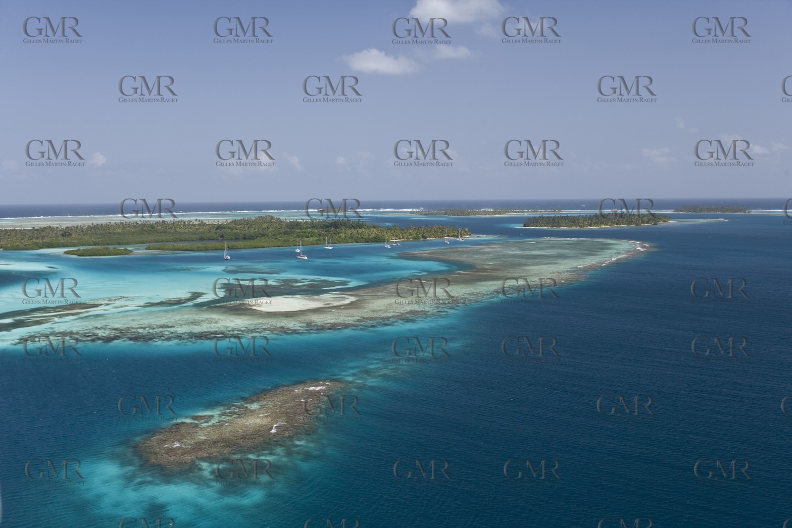 01 02 2008 - San Blas Archipelago (Panama) - Motor Yacht Senses