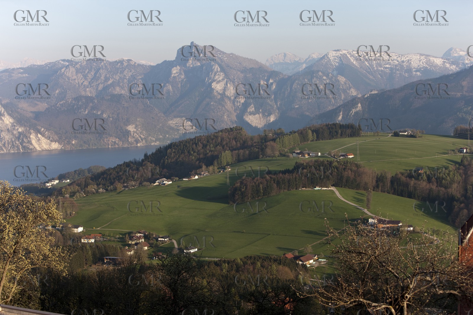 29 04 2010 - Gmunden (Lake Traunsee, Austria) - RC44 World Championship 2010 - BMW ORACLE Racing - Racing Day 1