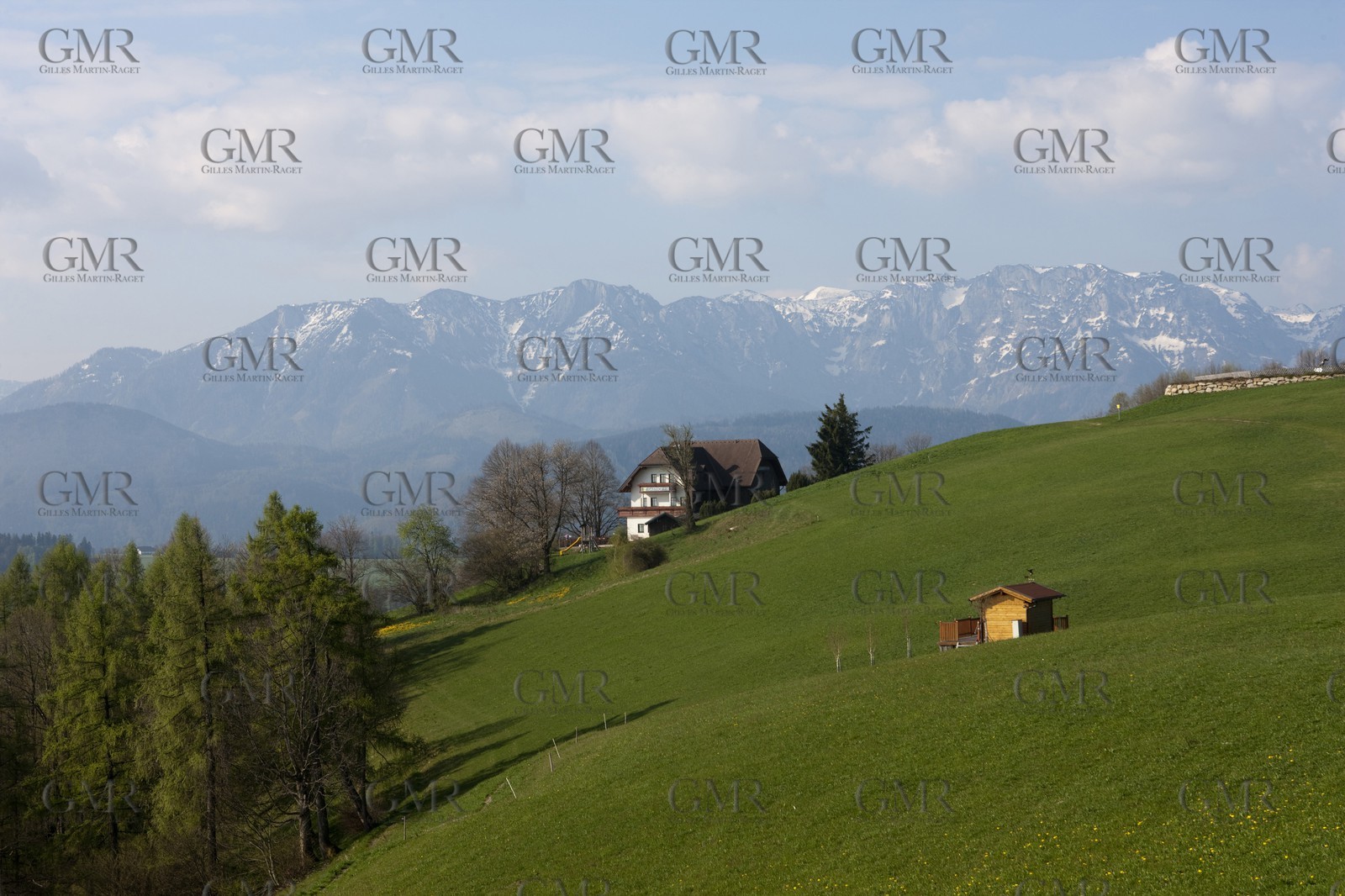 27 04 2010 - Gmunden (Lake Traunsee, Austria) - RC44 World Championship 2010 - BMW ORACLE Racing - Training