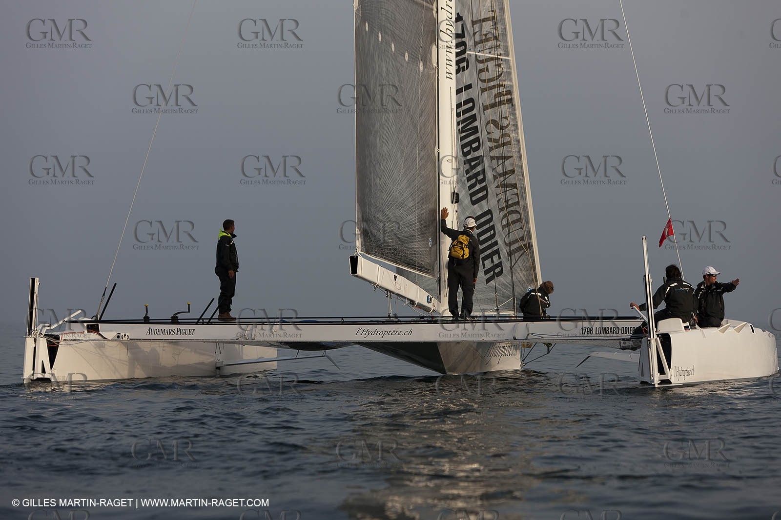09 10 2010 - Morges (SUI) - L'Hydroptère.CH - 1st sail