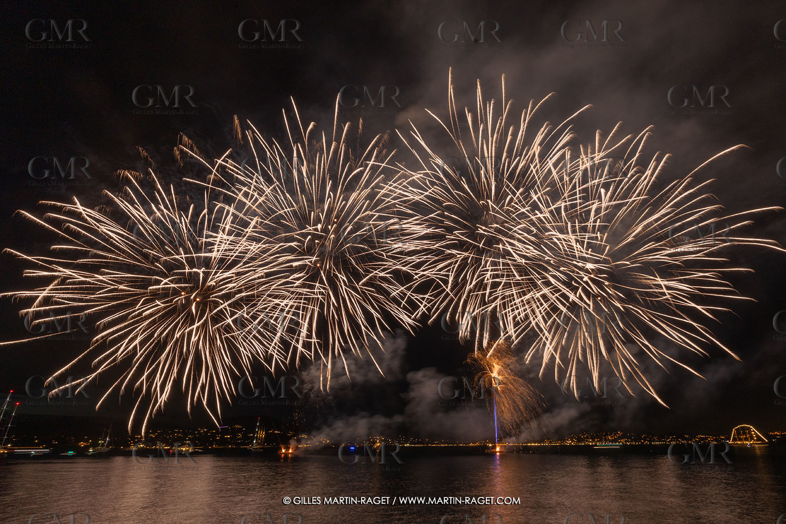 03 10 2025, Saint-Tropez (FRA), LEs VOiles de Saint-Tropez 2025, Race Day 5, crew party