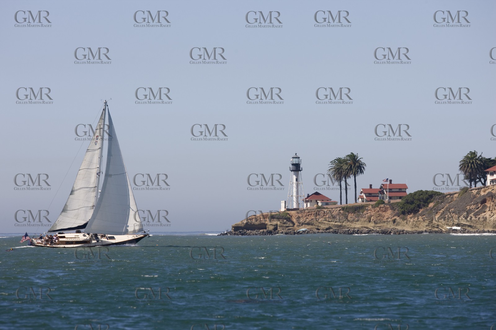 07 10 2008 - San Diego (CA, USA) - America's Cup - BMW ORACLE Racing - 90 ft trimaran sea trials - San Diego session - Day 1