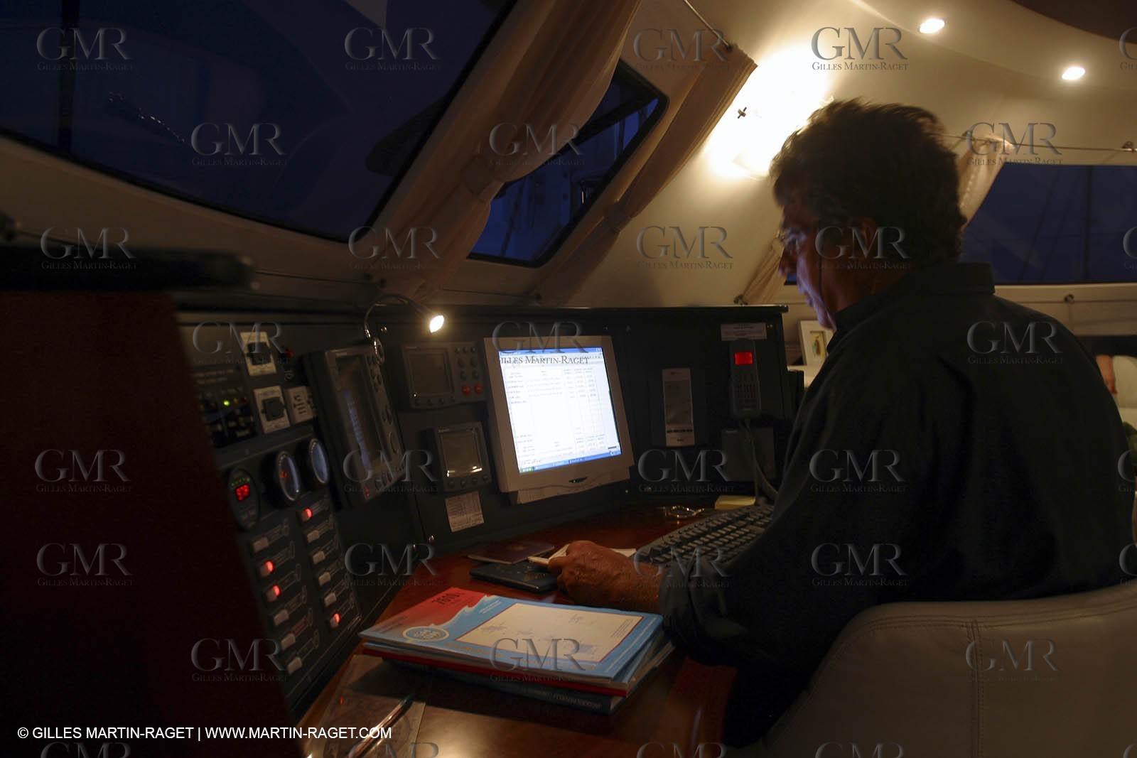 Eleuthera 60 by Fountaine-Pajot - Grenadines  Voile - Croisière - Personnages - Nuit